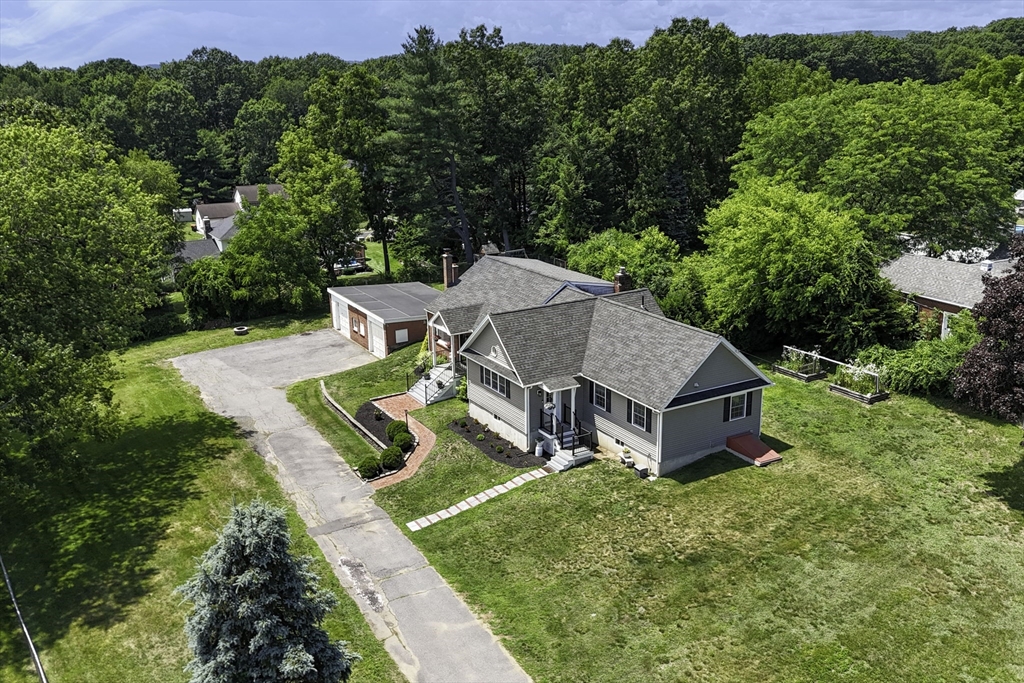 main property photo 41