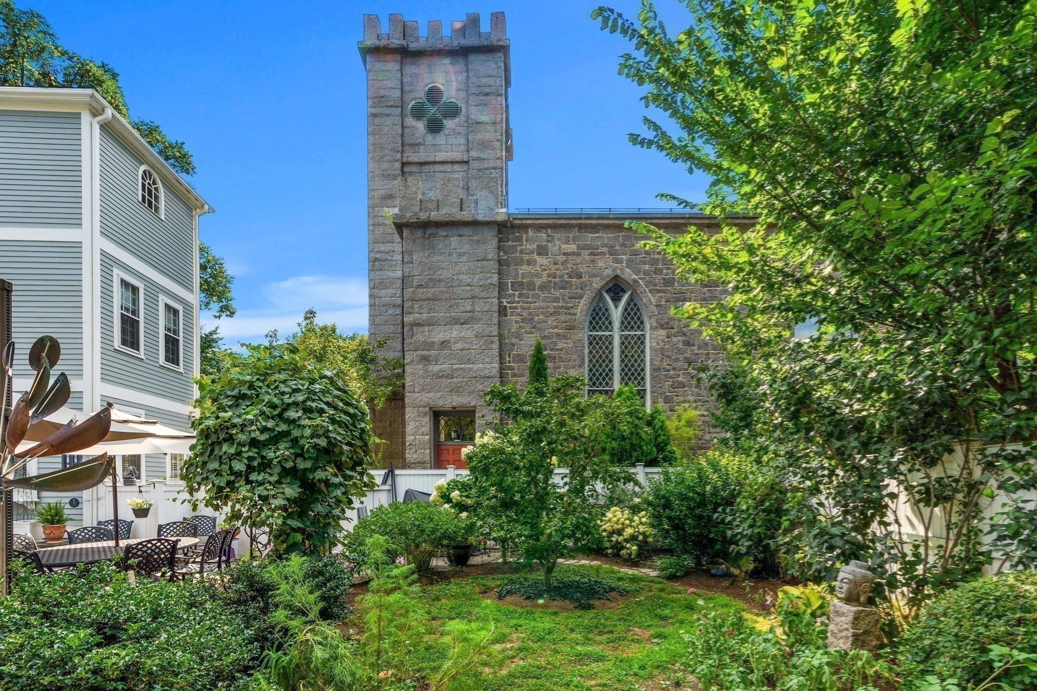 main property photo 40