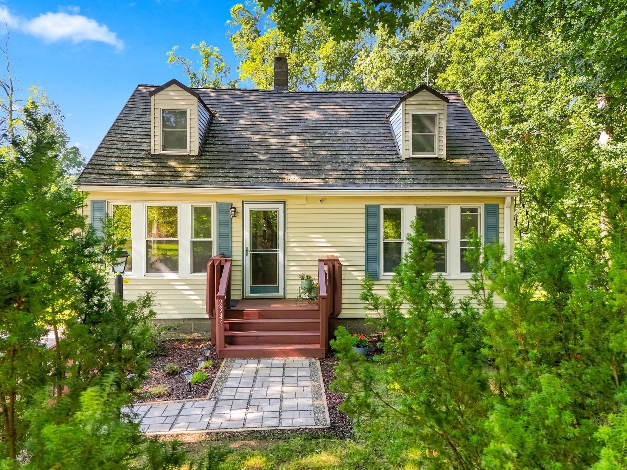 main property photo 1