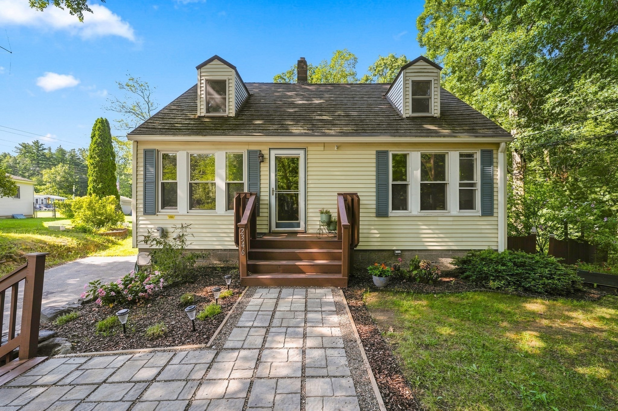 main property photo 33