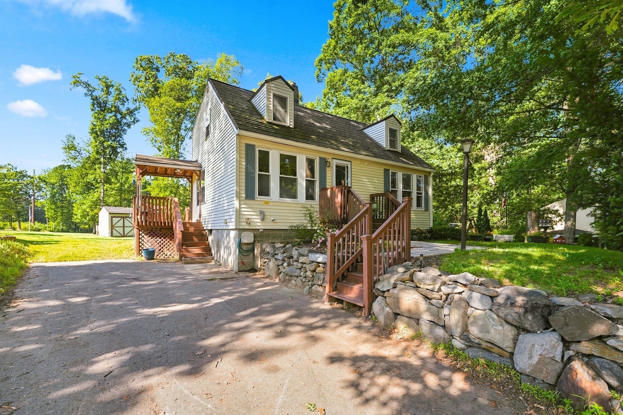 main property photo 34