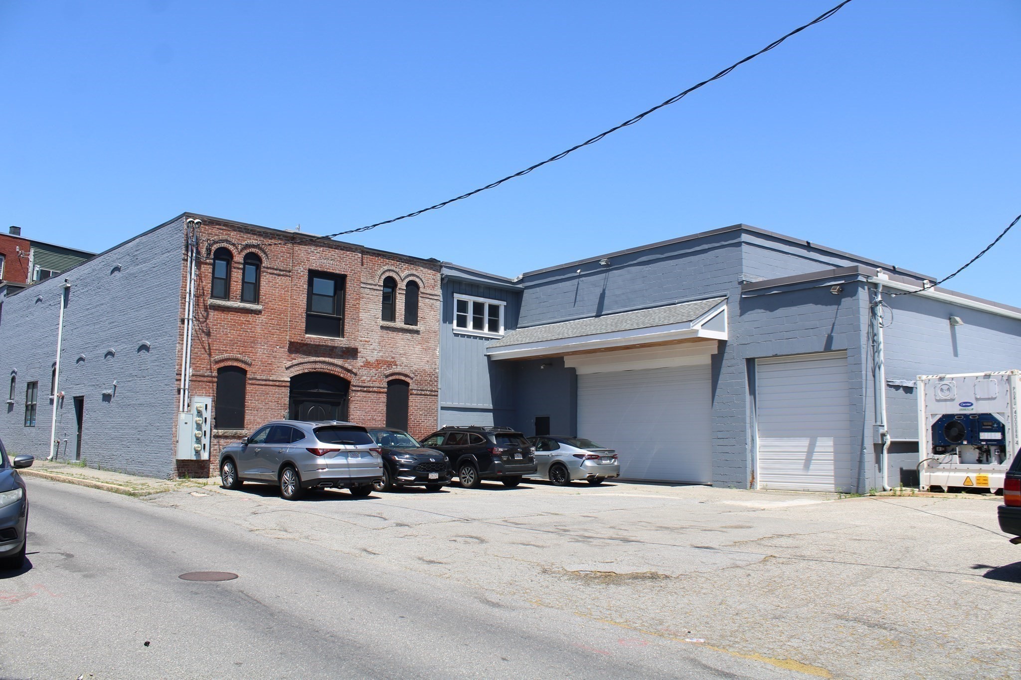 main property photo 23