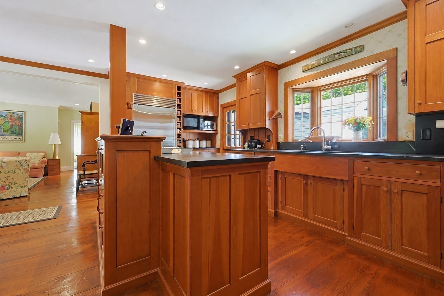 main property photo 18