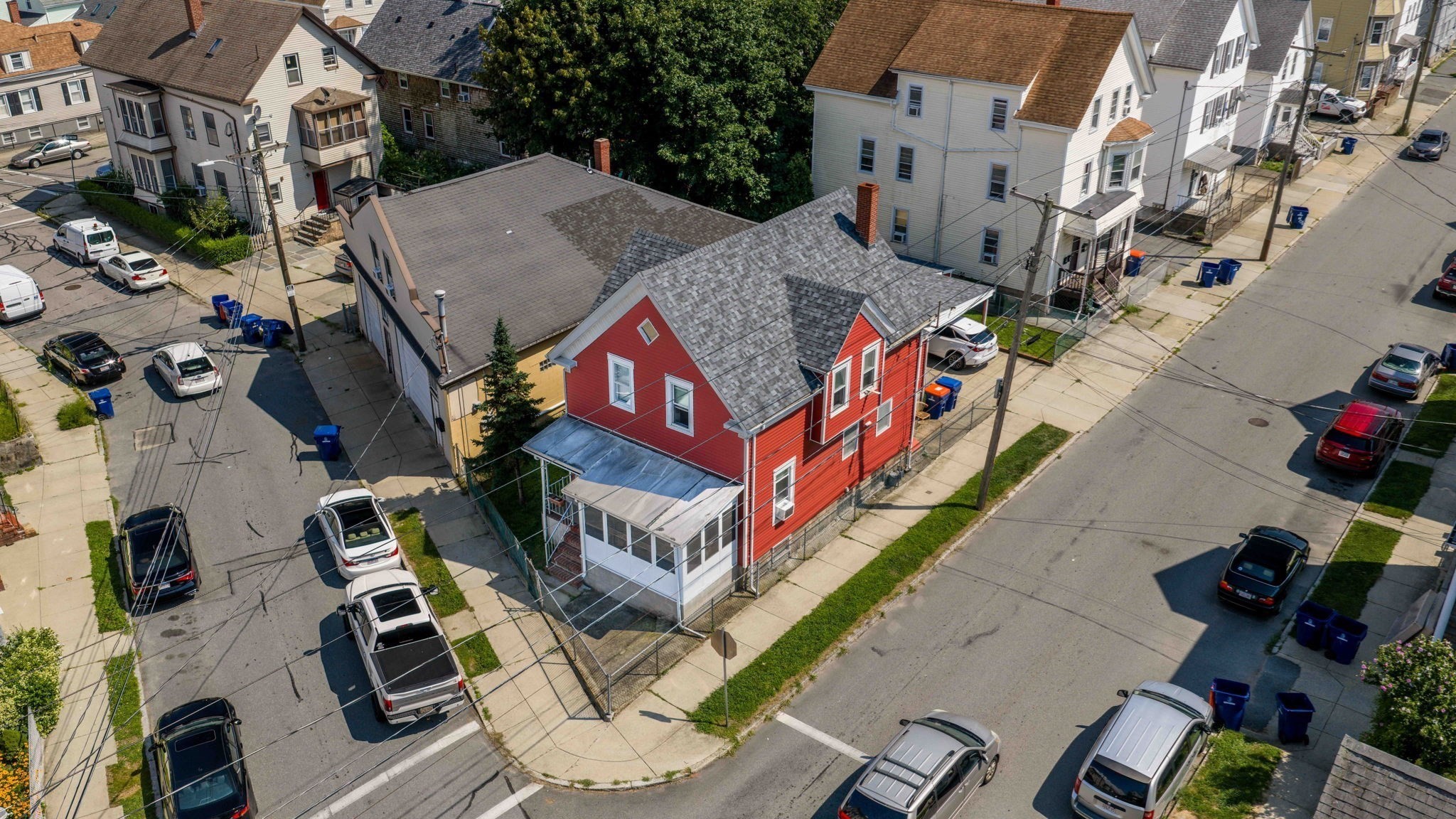main property photo 28