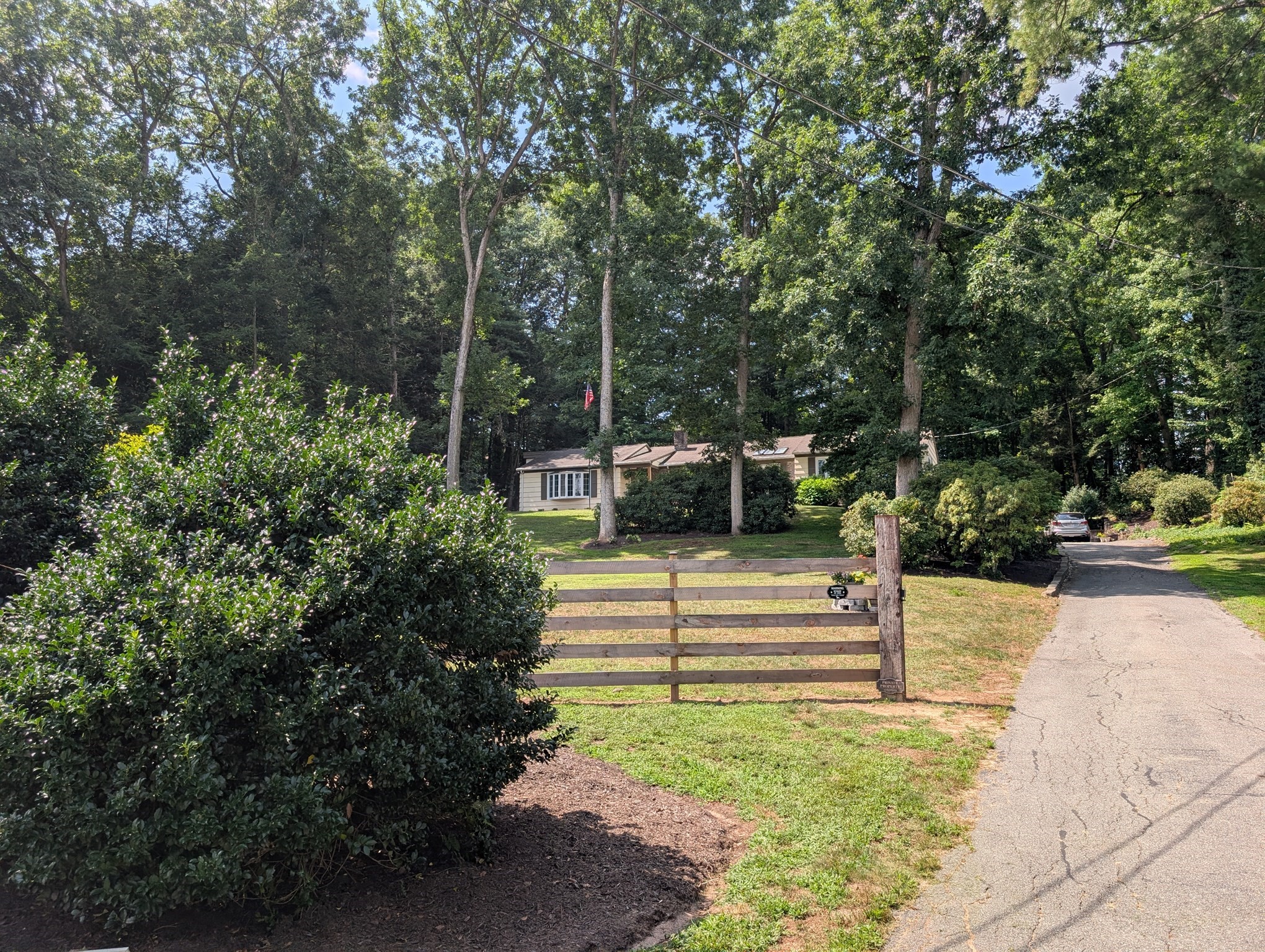main property photo 25