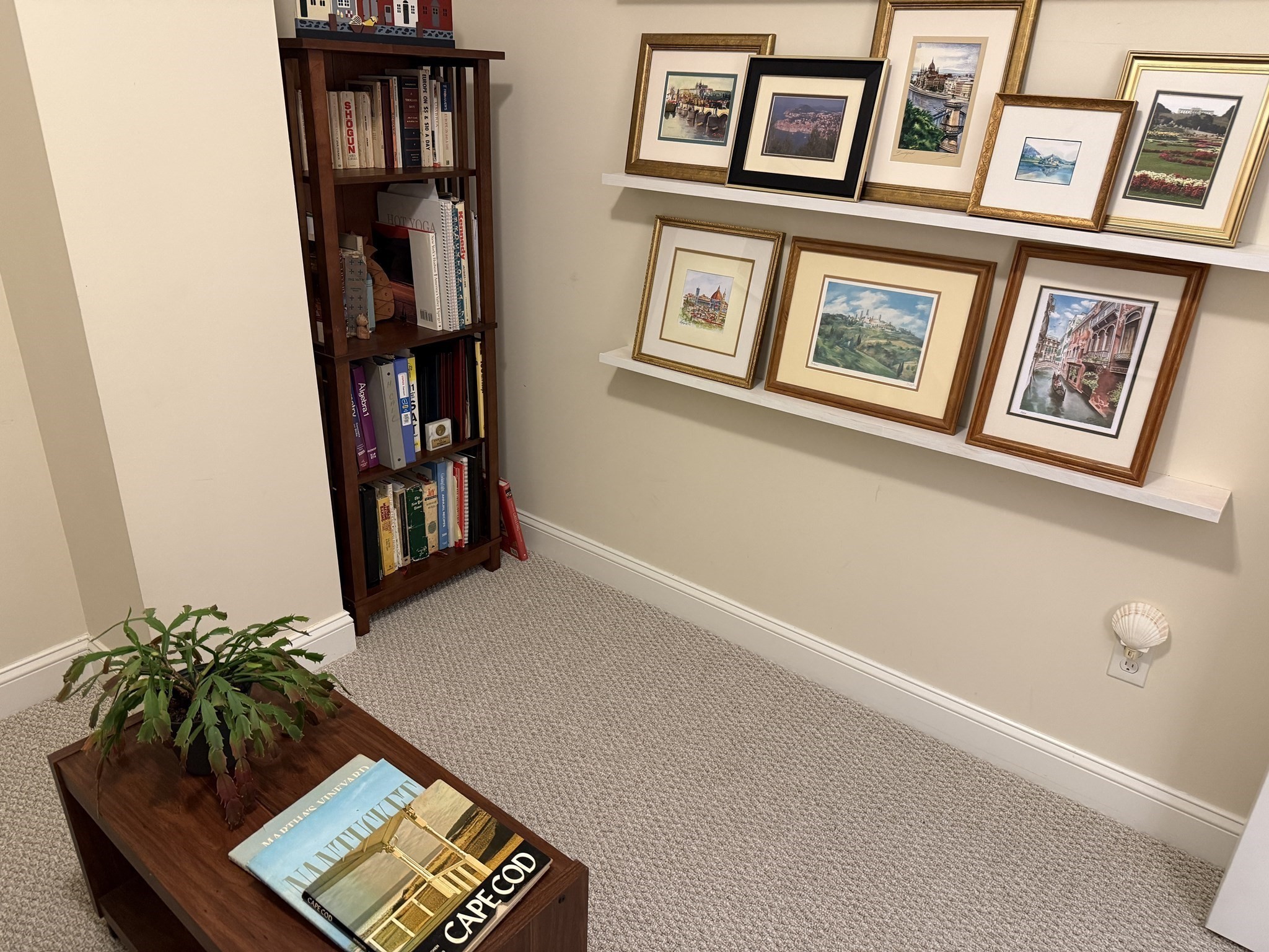 main property photo 27