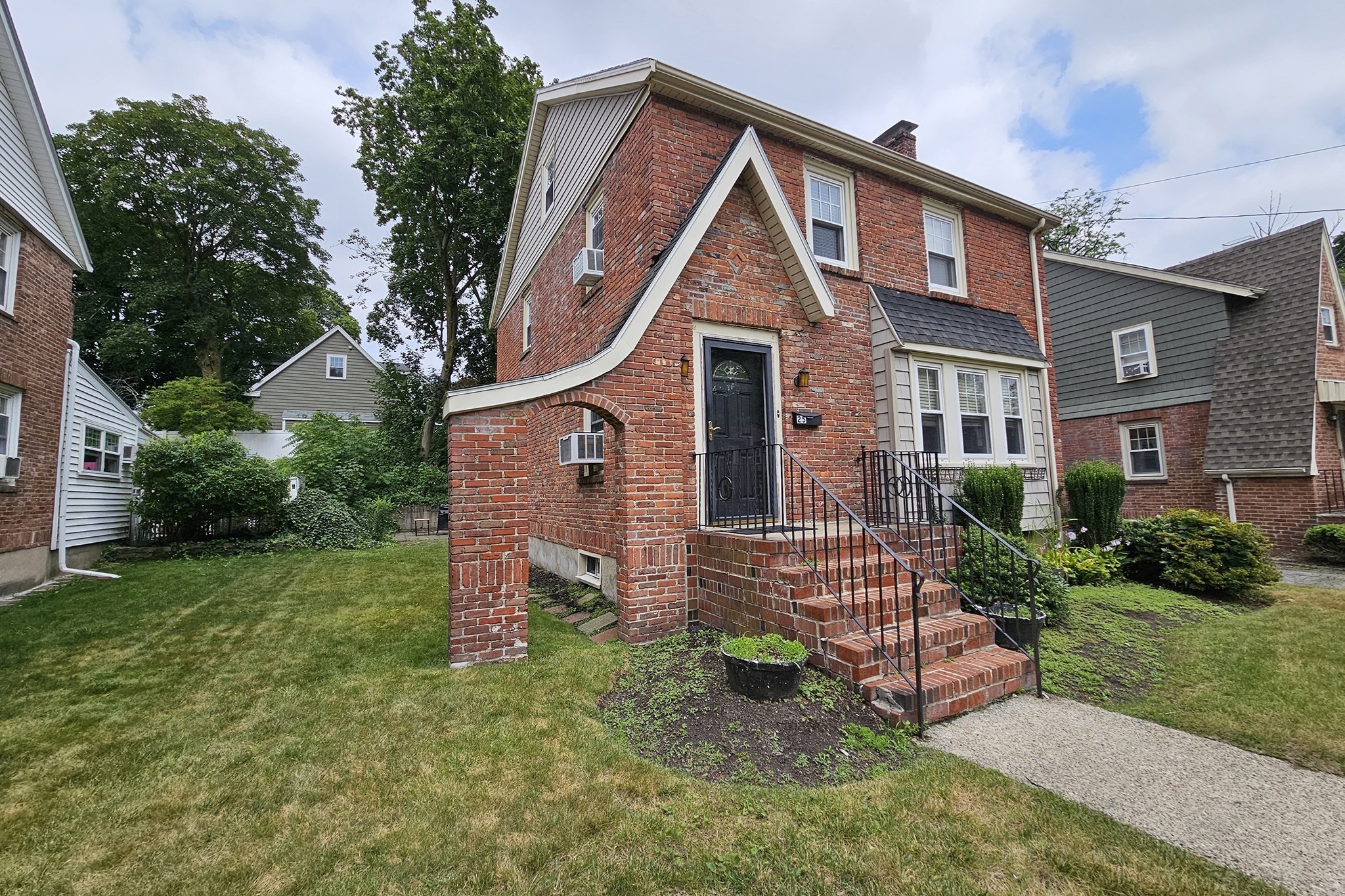 main property photo 25
