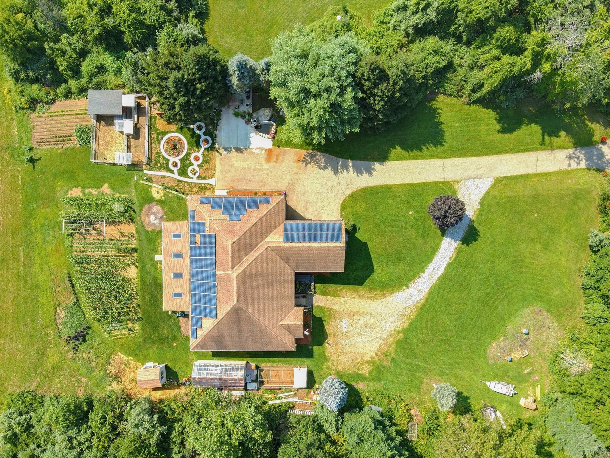 main property photo 32