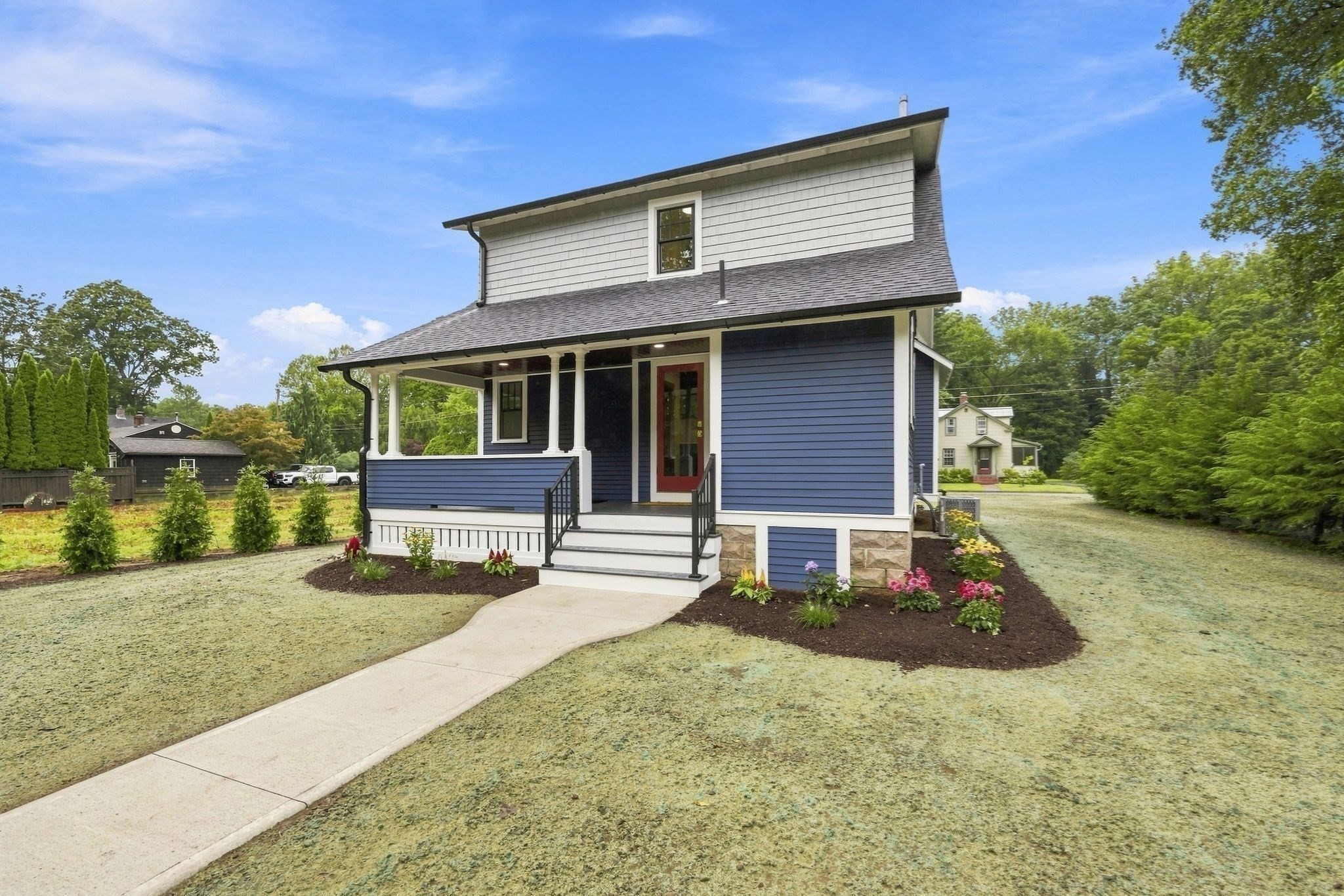 main property photo 32