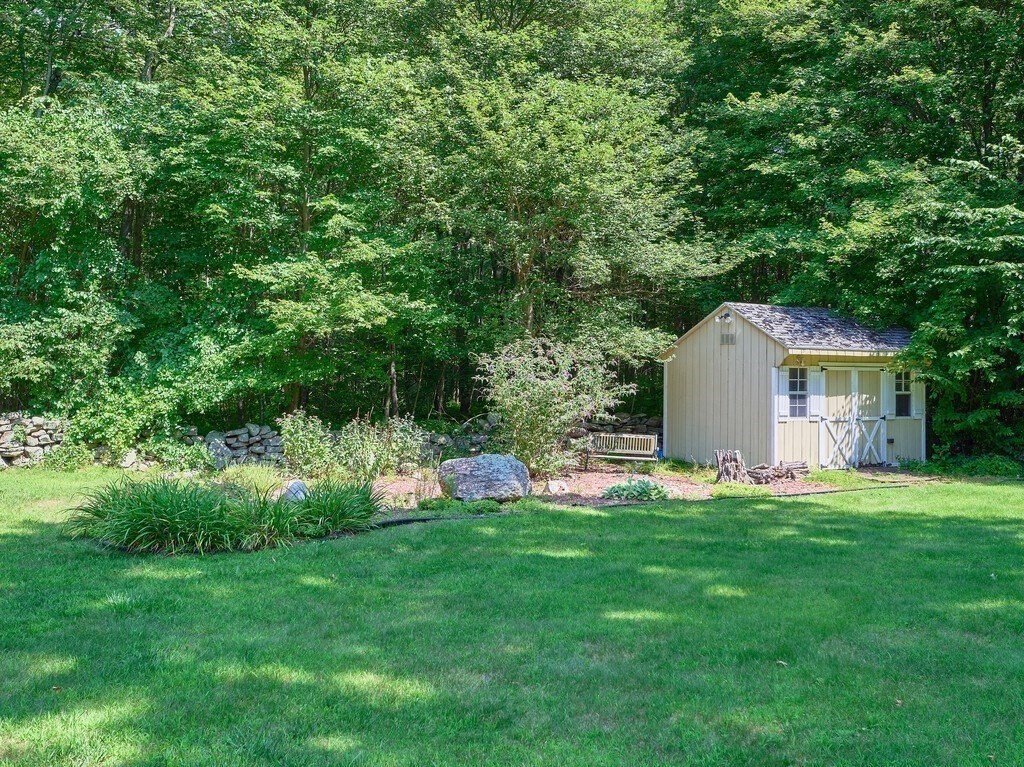 main property photo 39