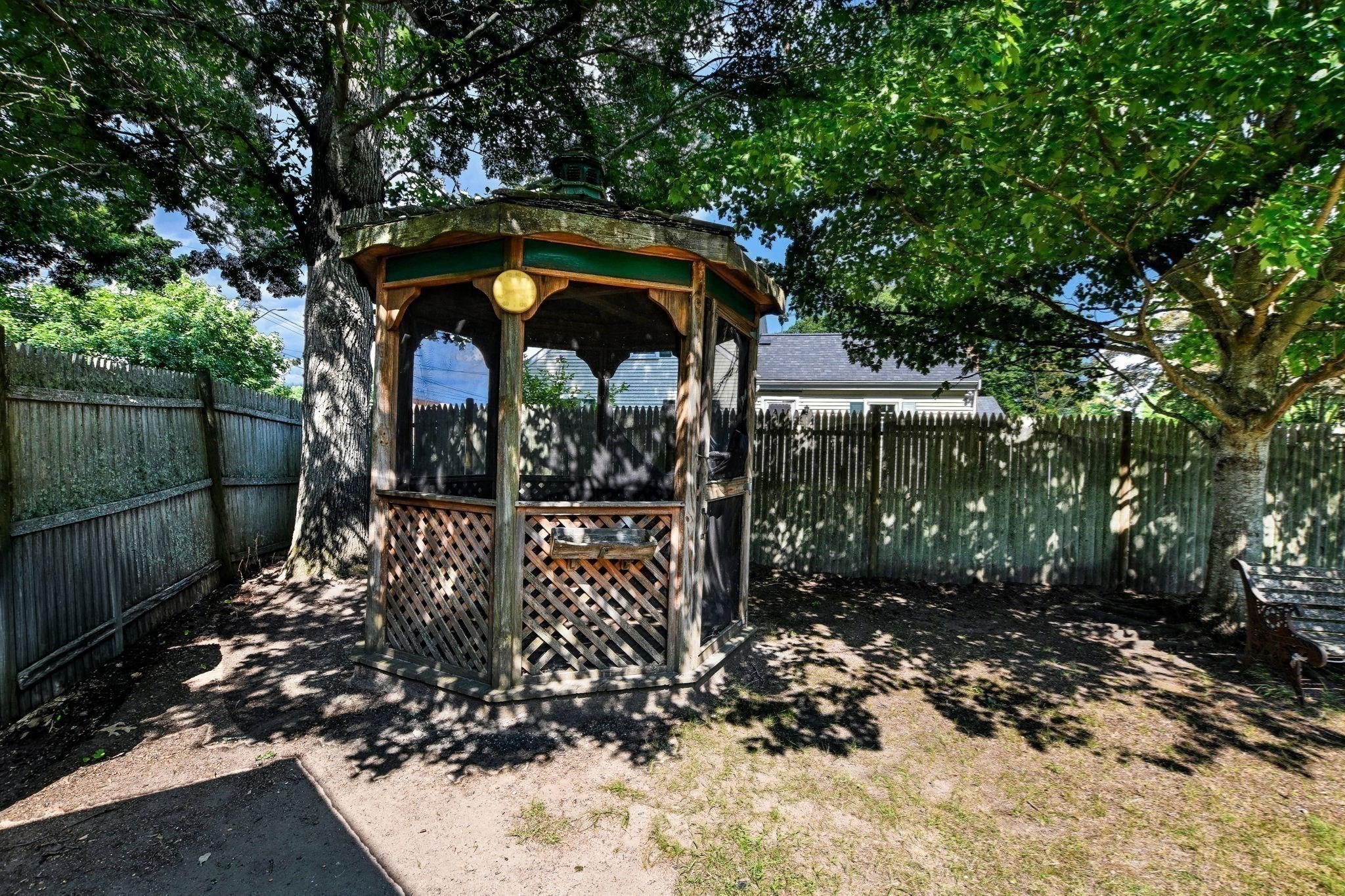 main property photo 19