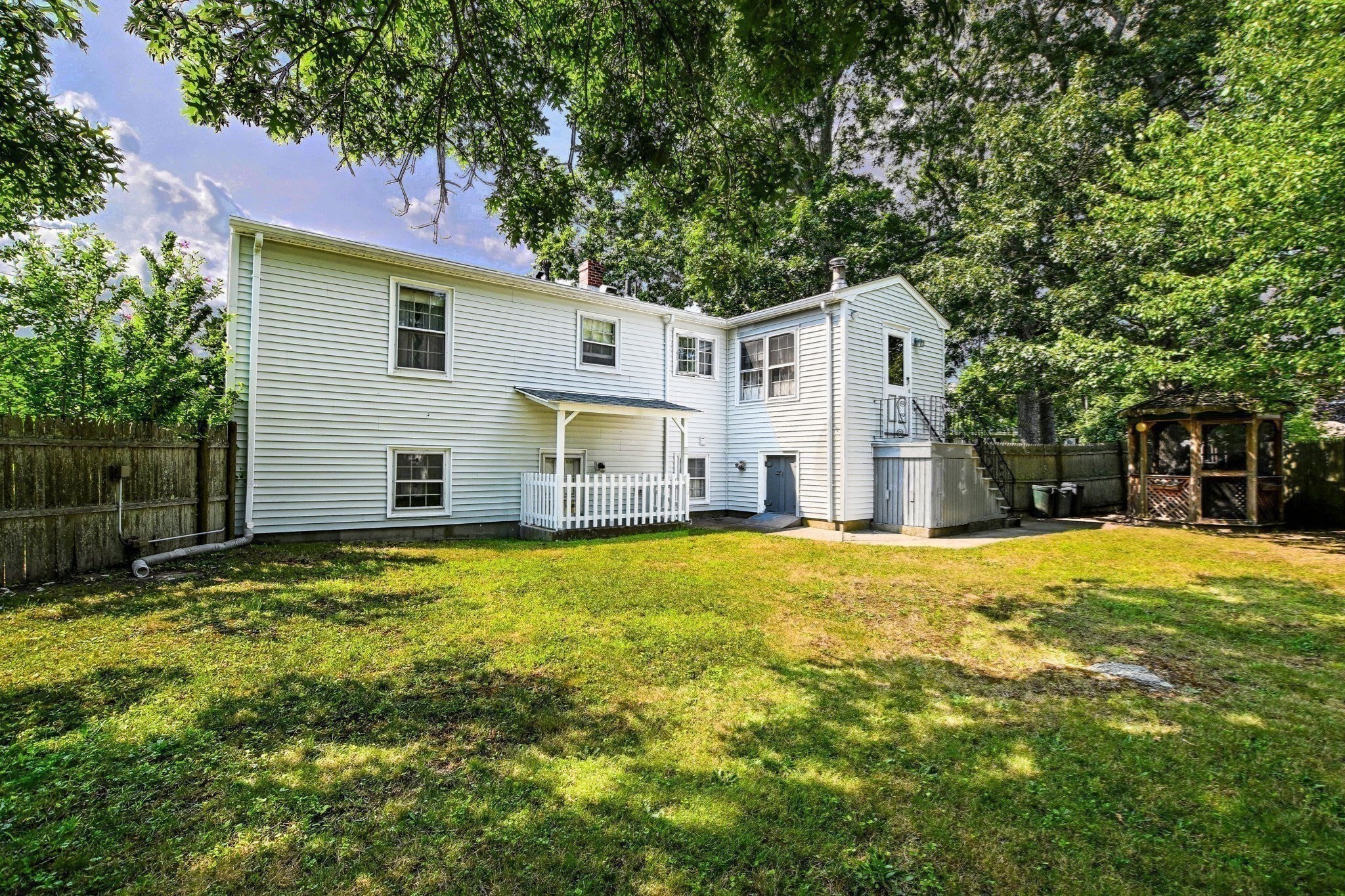 main property photo 21