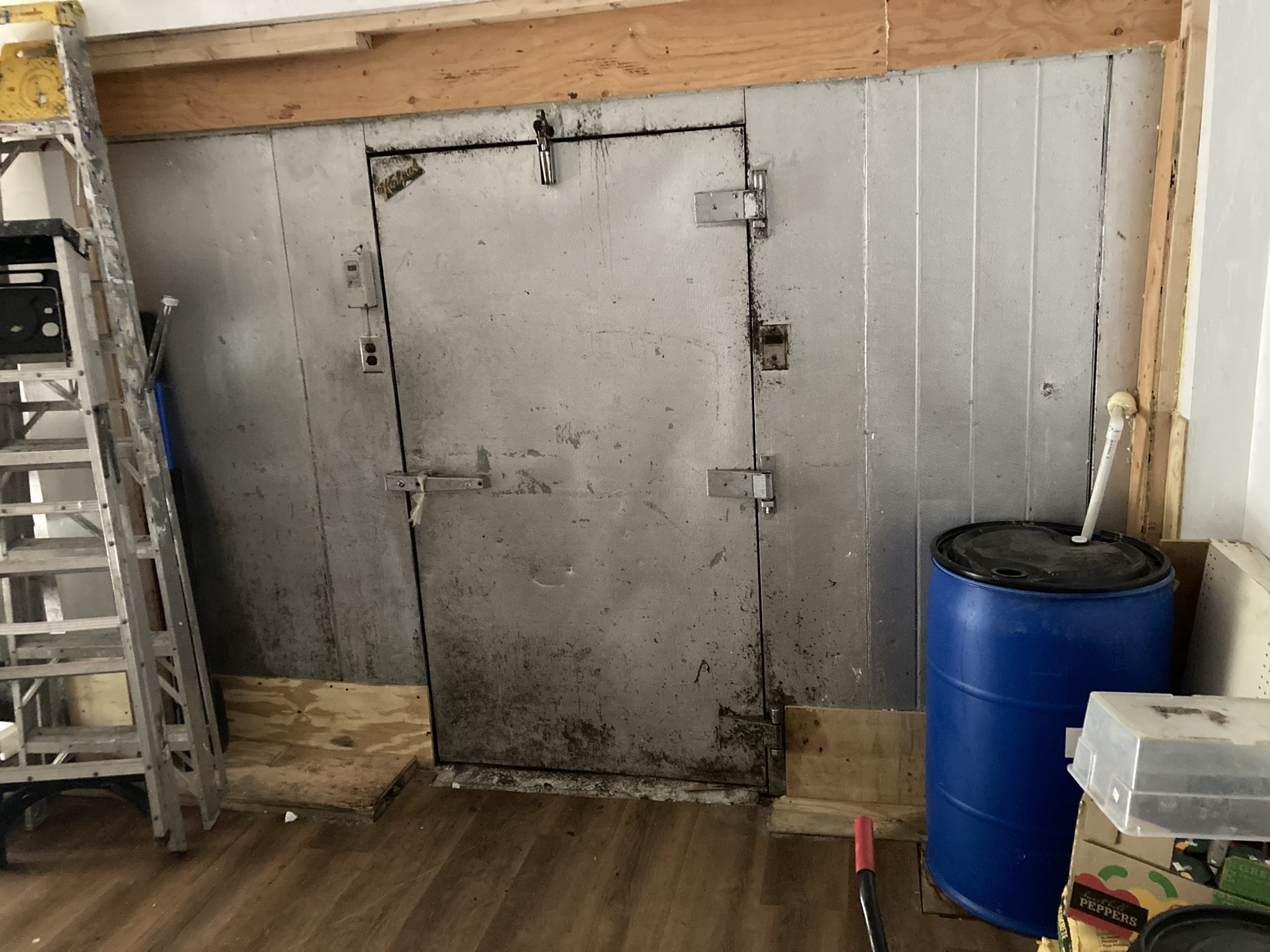 main property photo 22