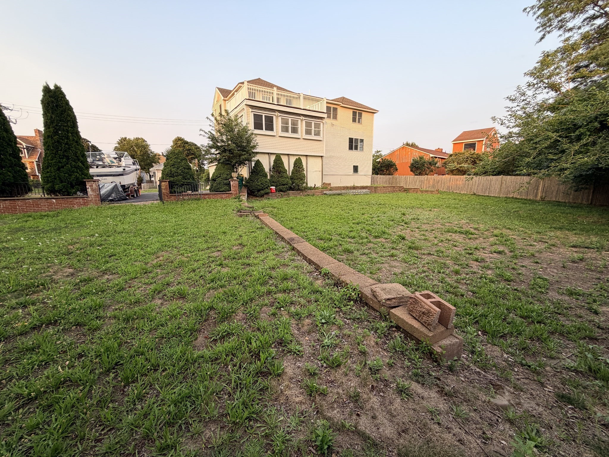 main property photo 39