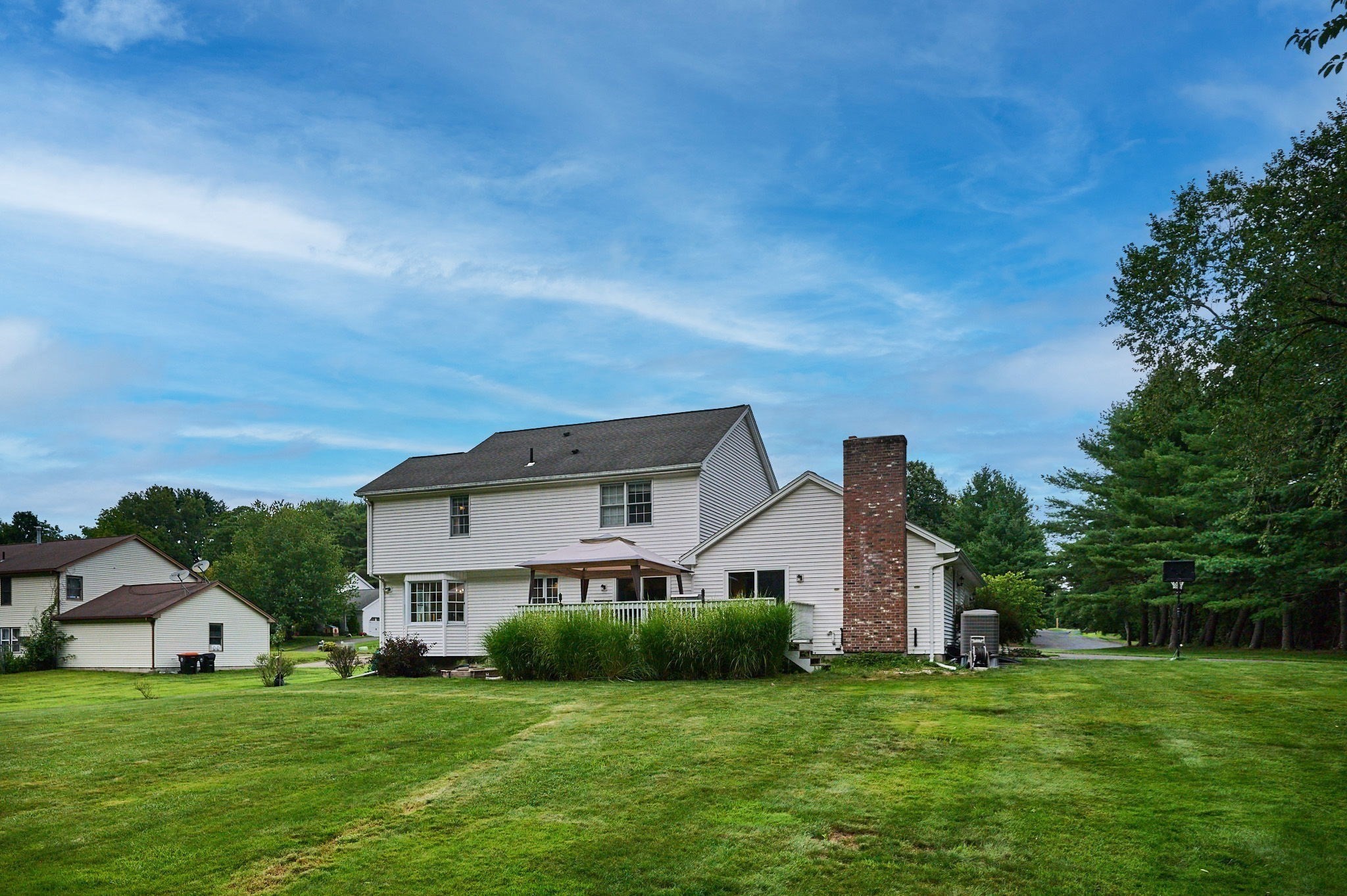 main property photo 33