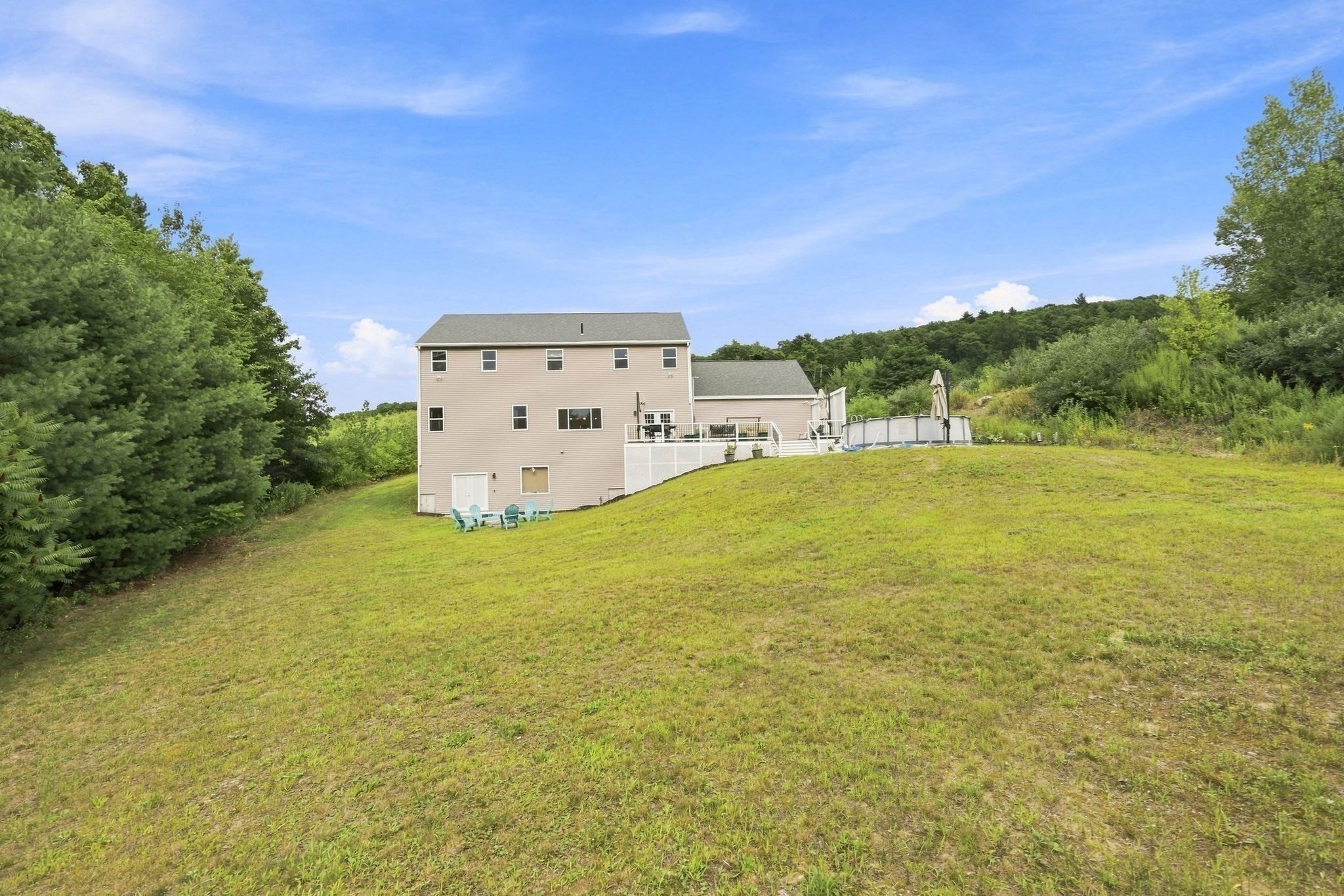 main property photo 36