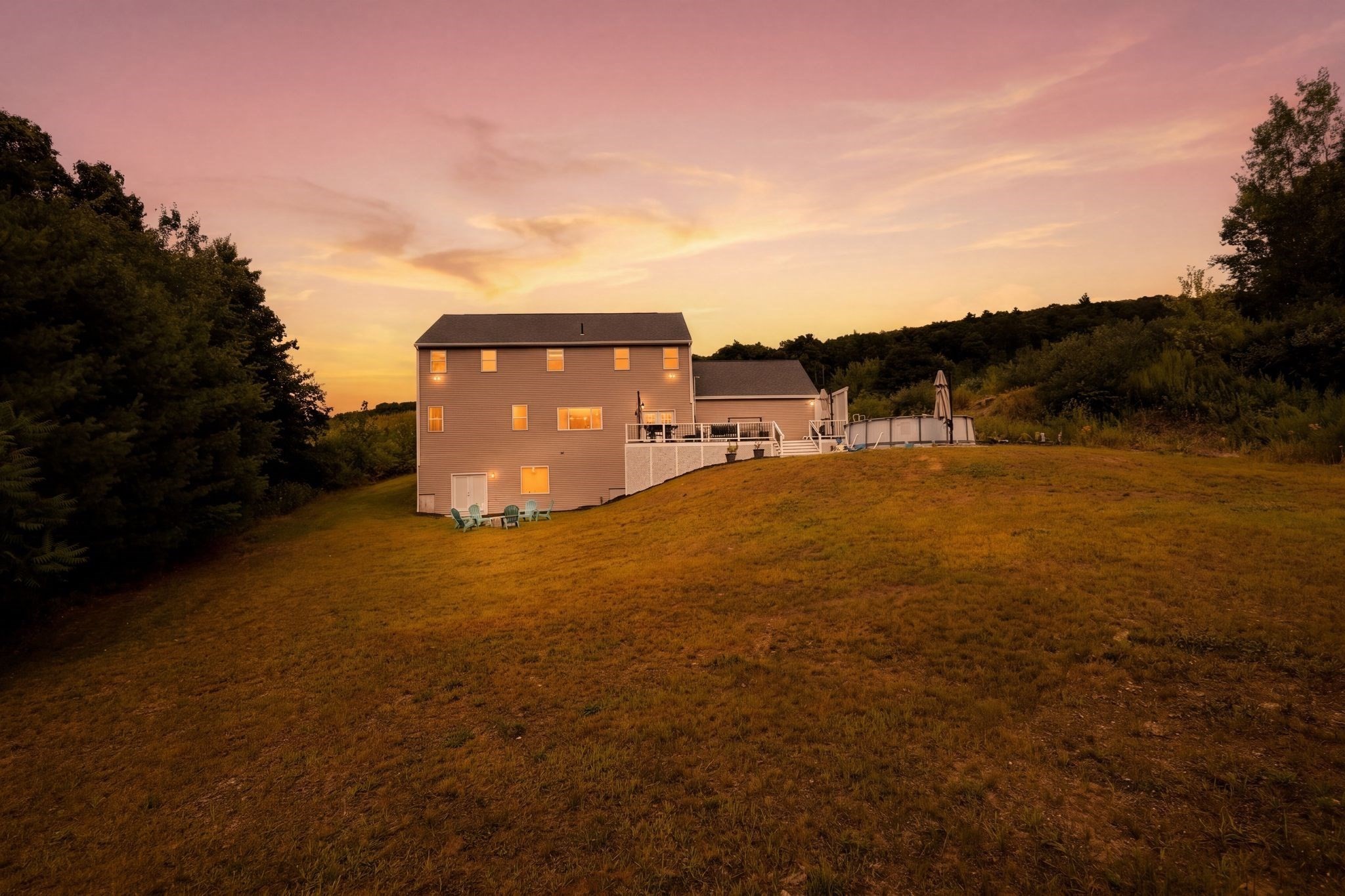 main property photo 41