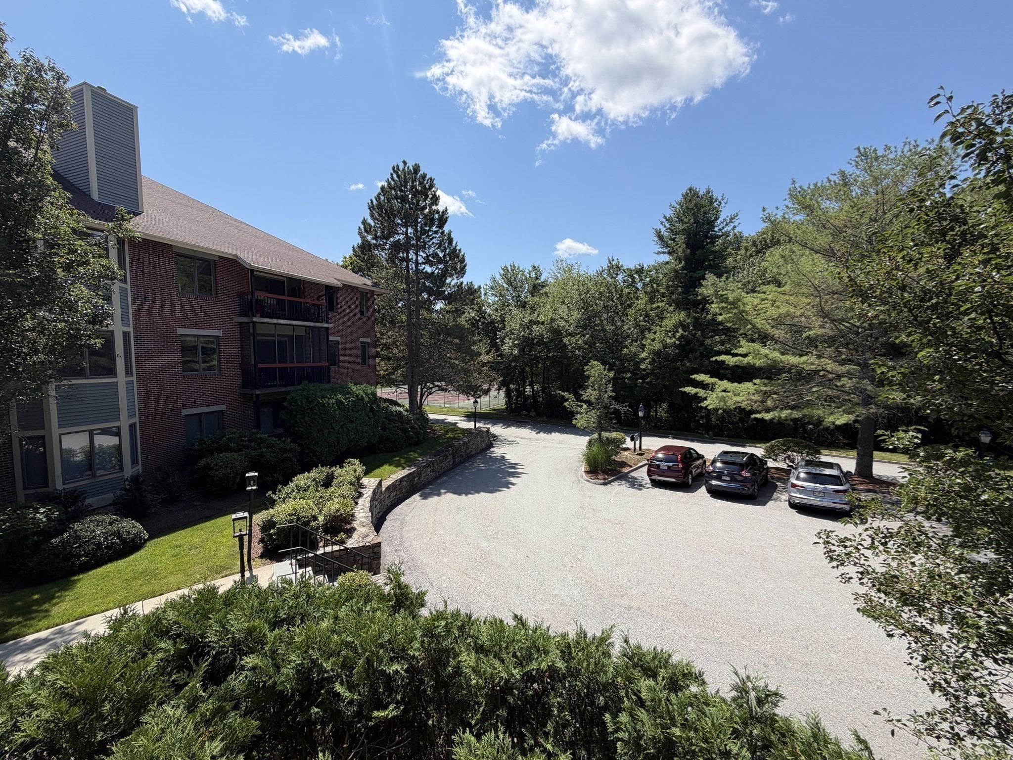 main property photo 19