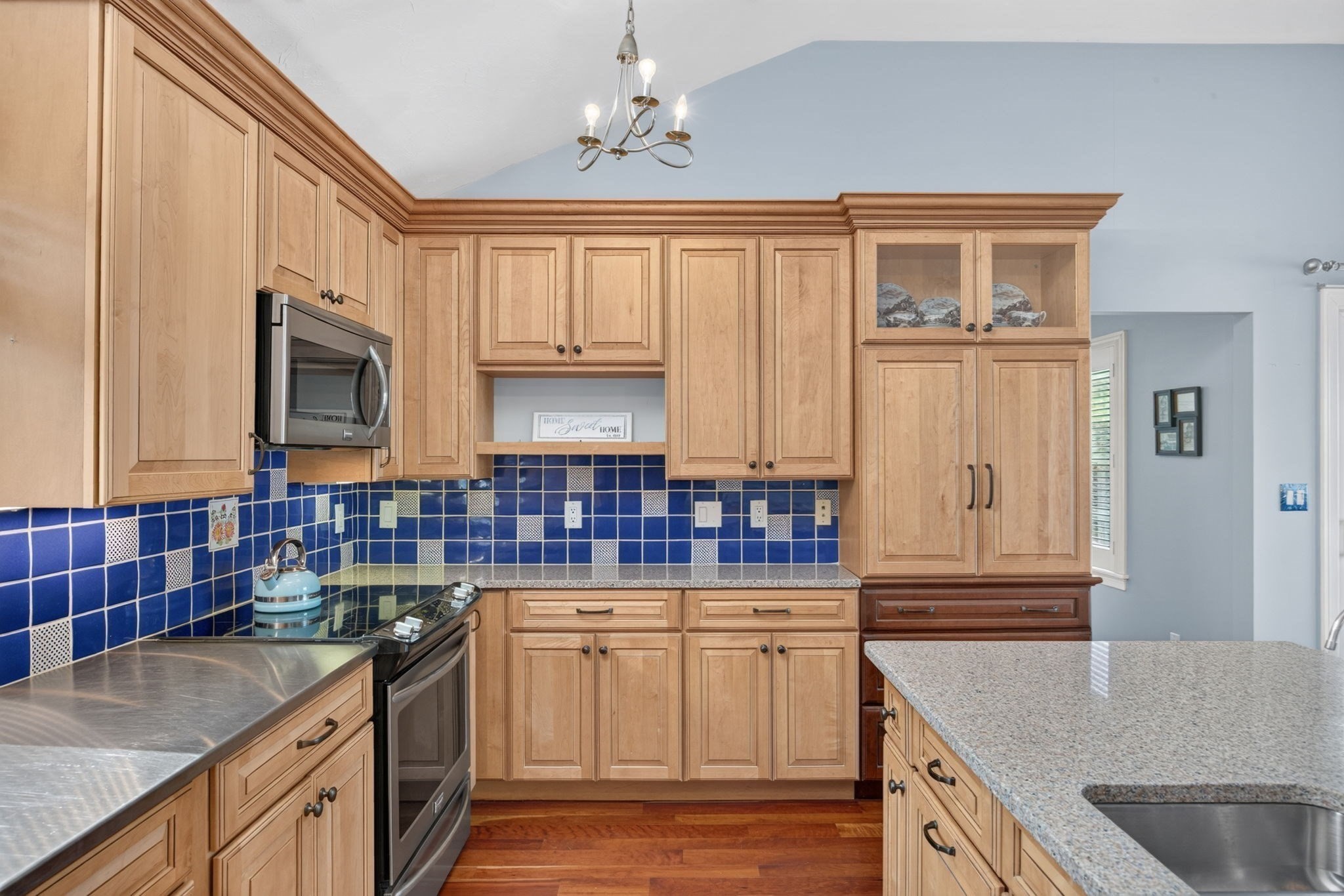 main property photo 18