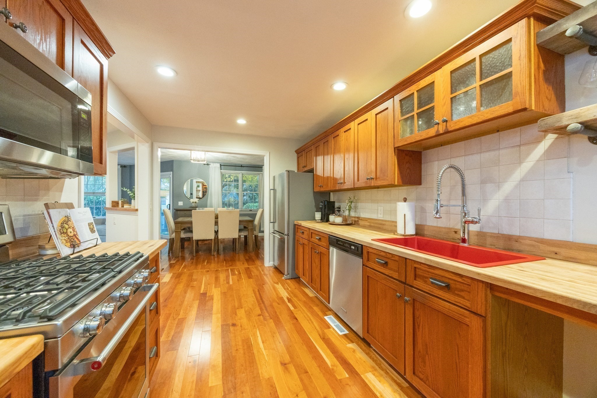 main property photo 5