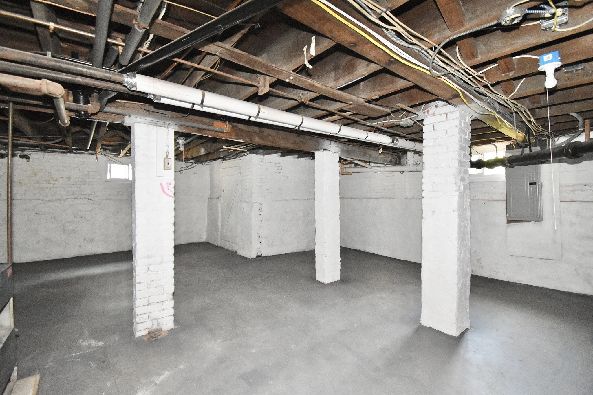 main property photo 29