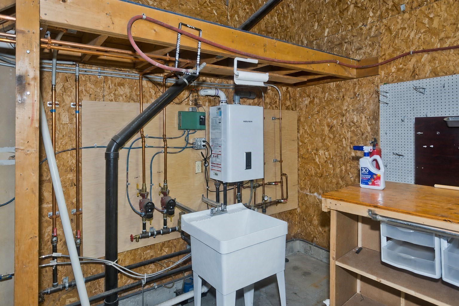 main property photo 15
