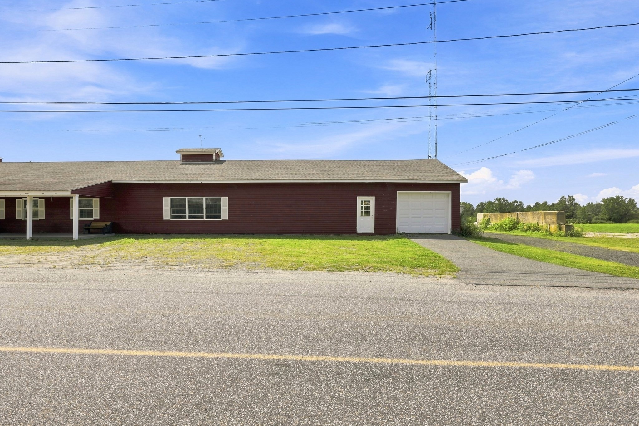main property photo 2