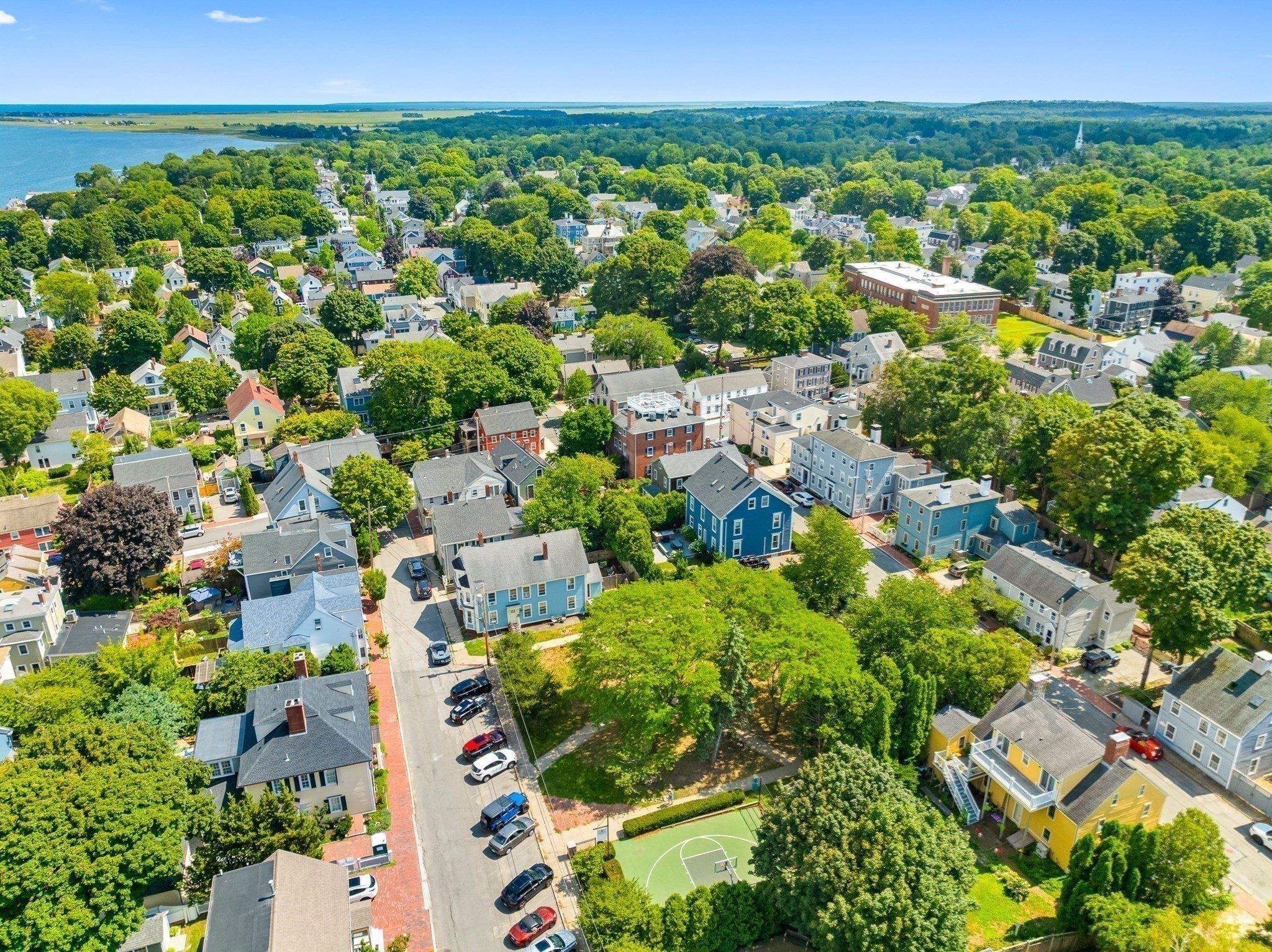 main property photo 41