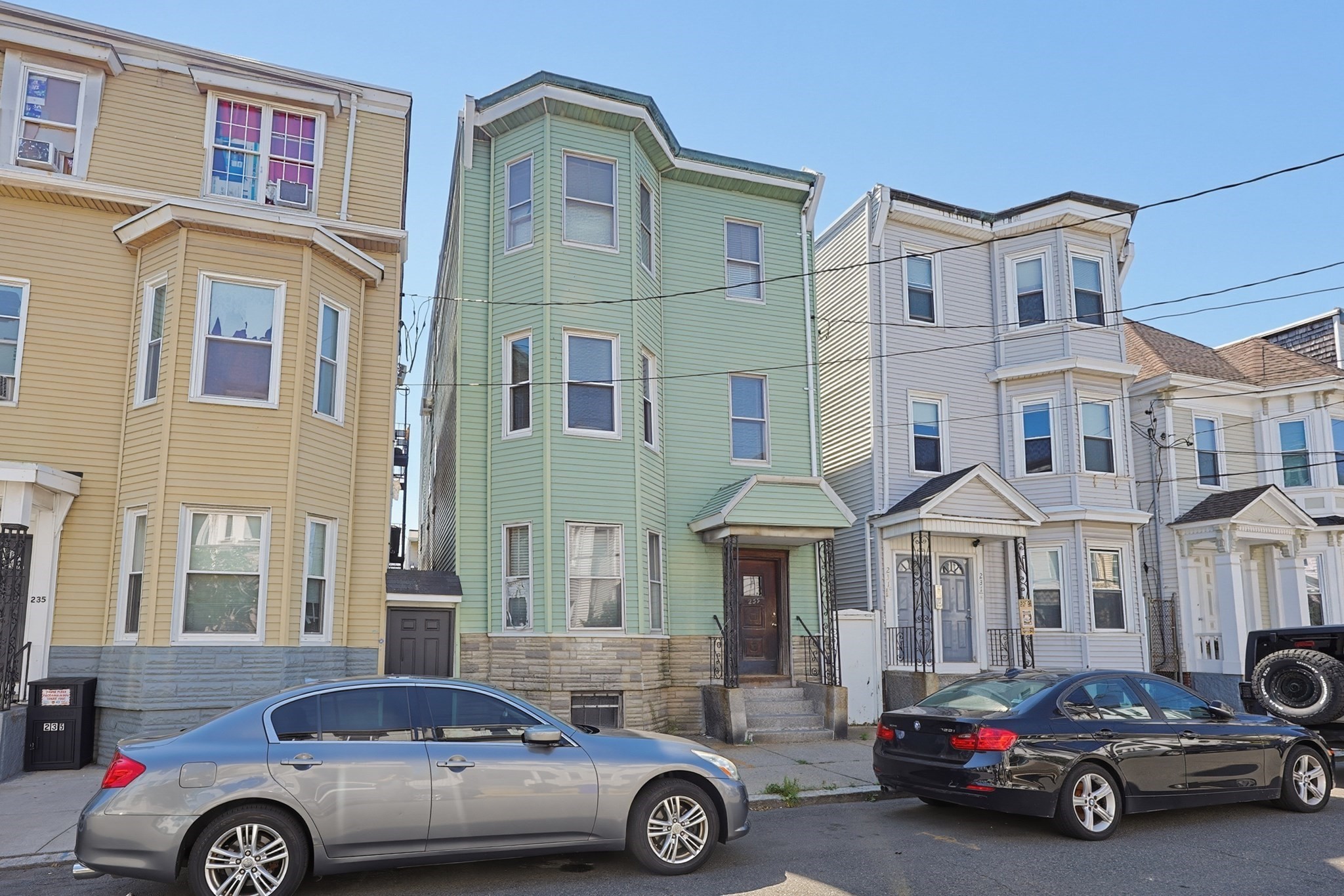 main property photo 24
