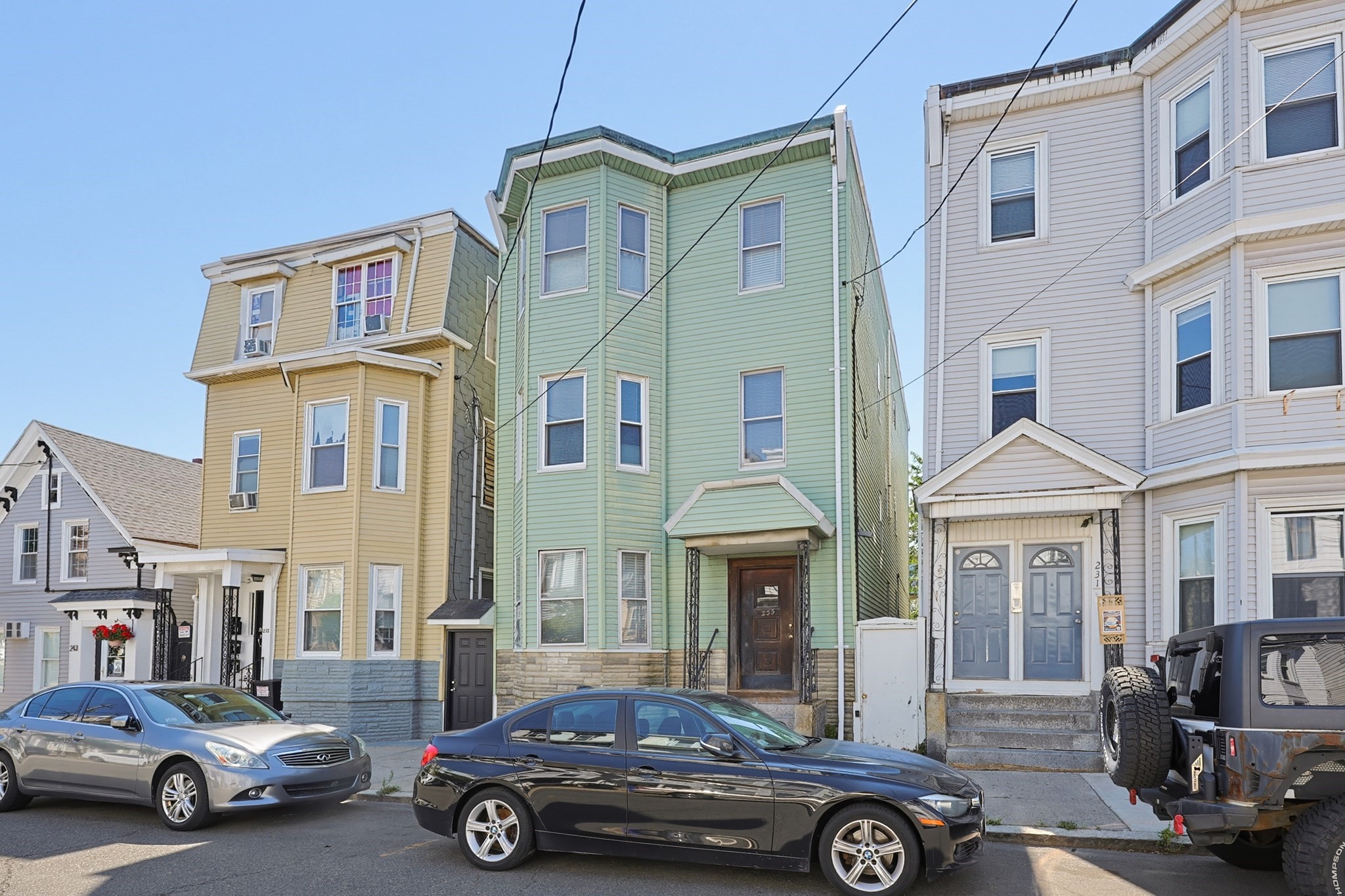 main property photo 25
