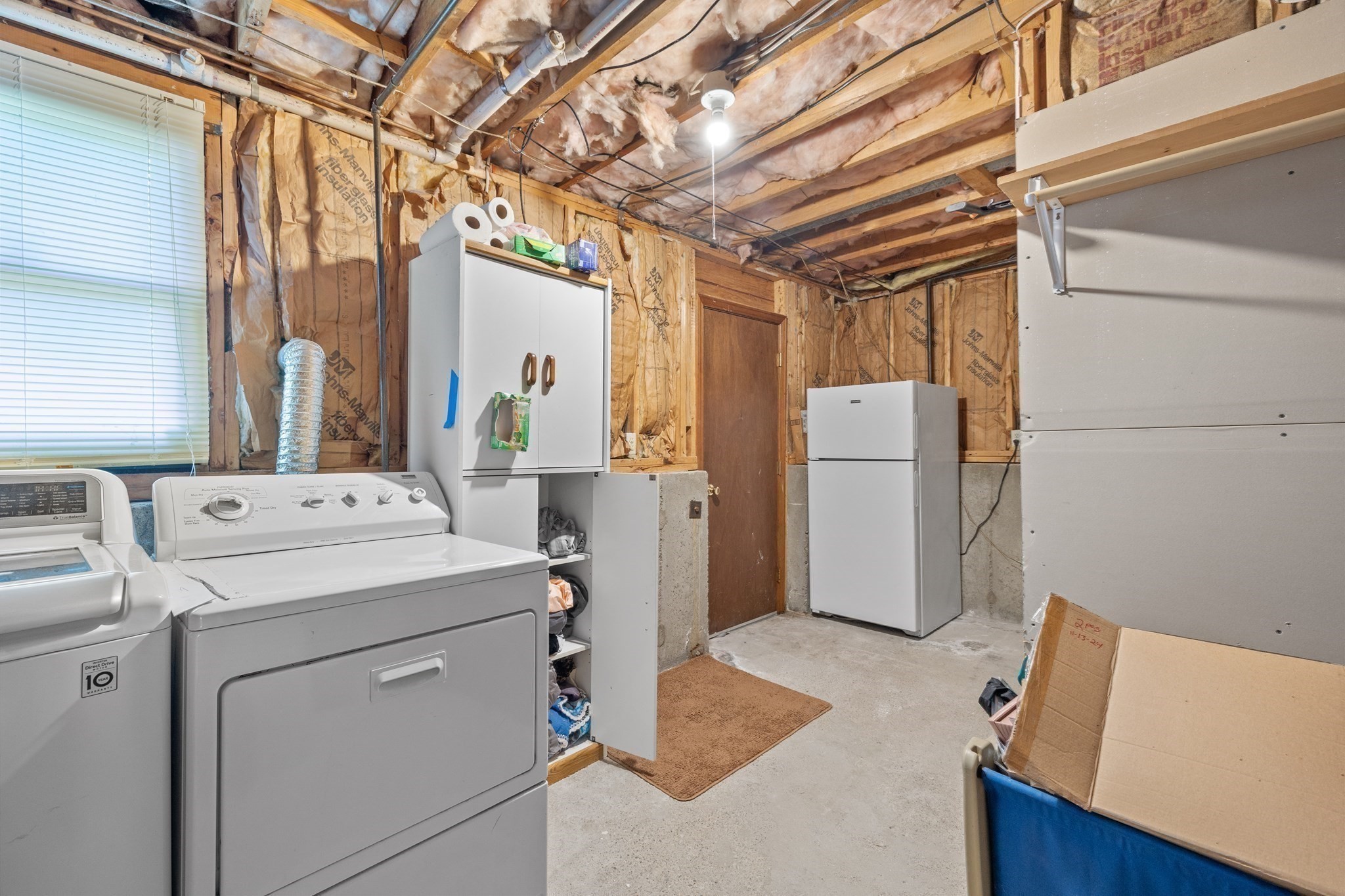 main property photo 16