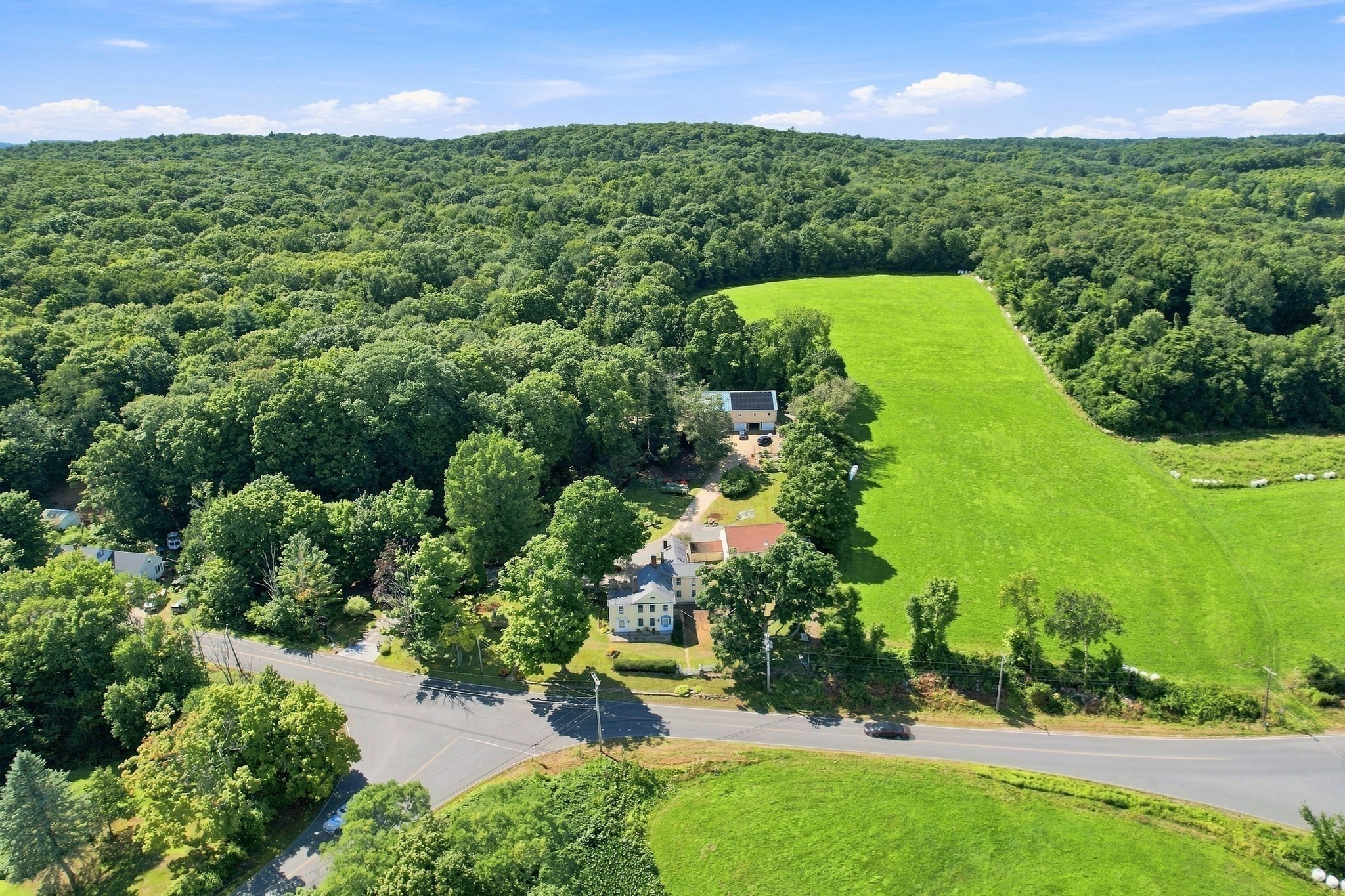 main property photo 41