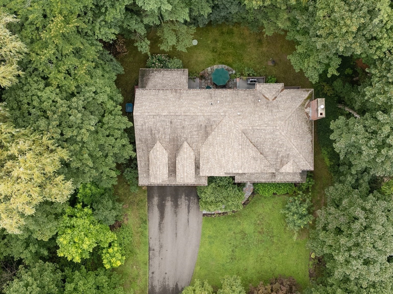 main property photo 34