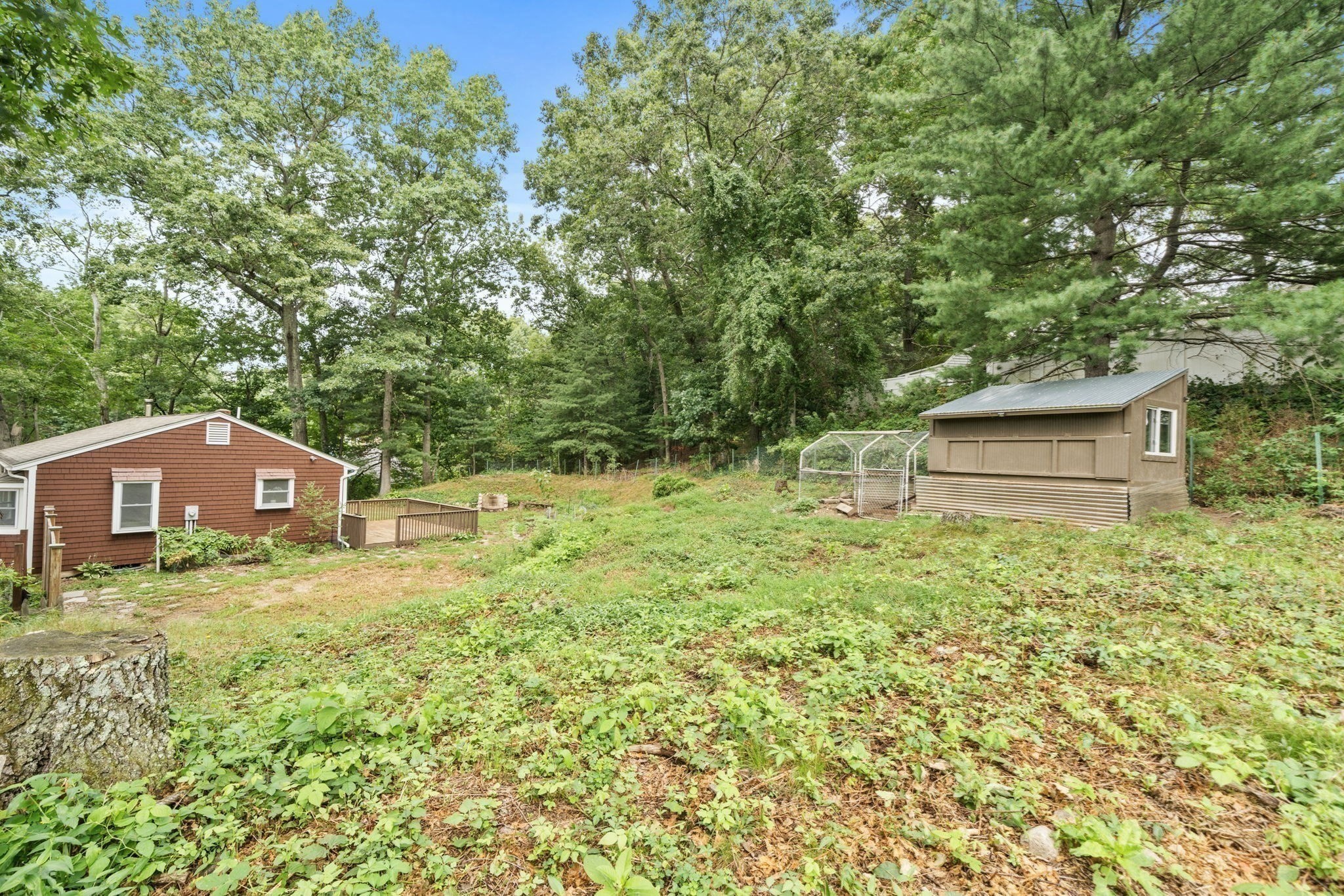 main property photo 31