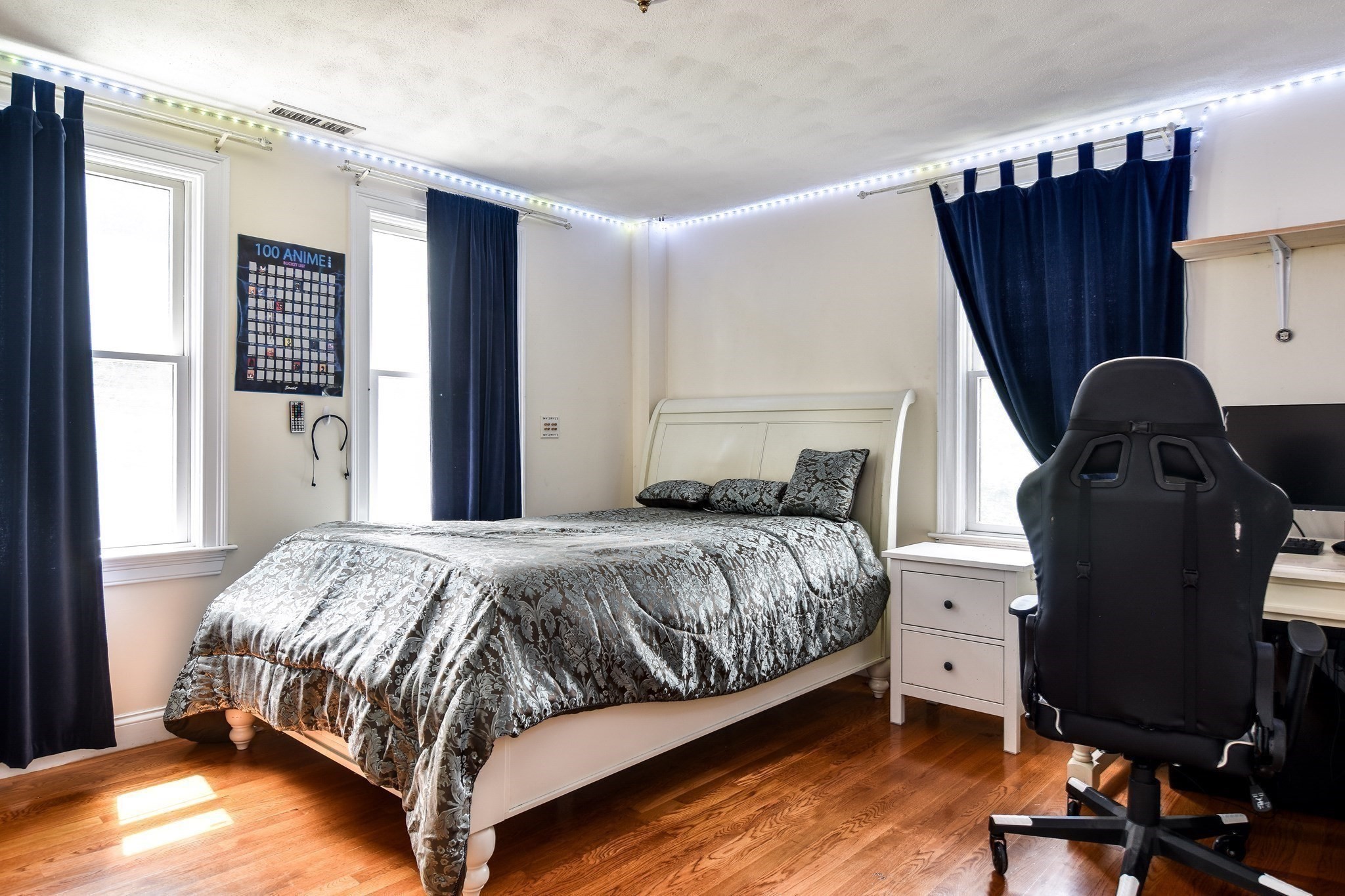 main property photo 22