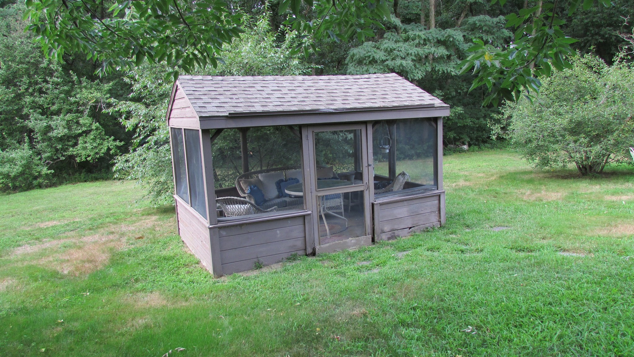 main property photo 15