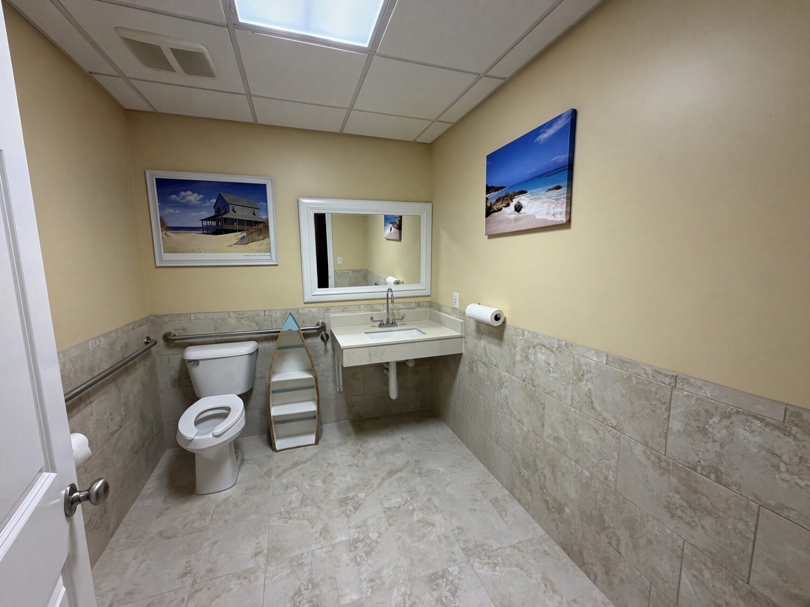 main property photo 18