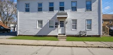 image of property with 6 Bed | 3 Bath | 2,900 Sqft