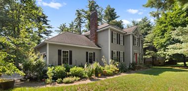 image of property with 4 Bed | 3 Bath | 3,676 Sqft