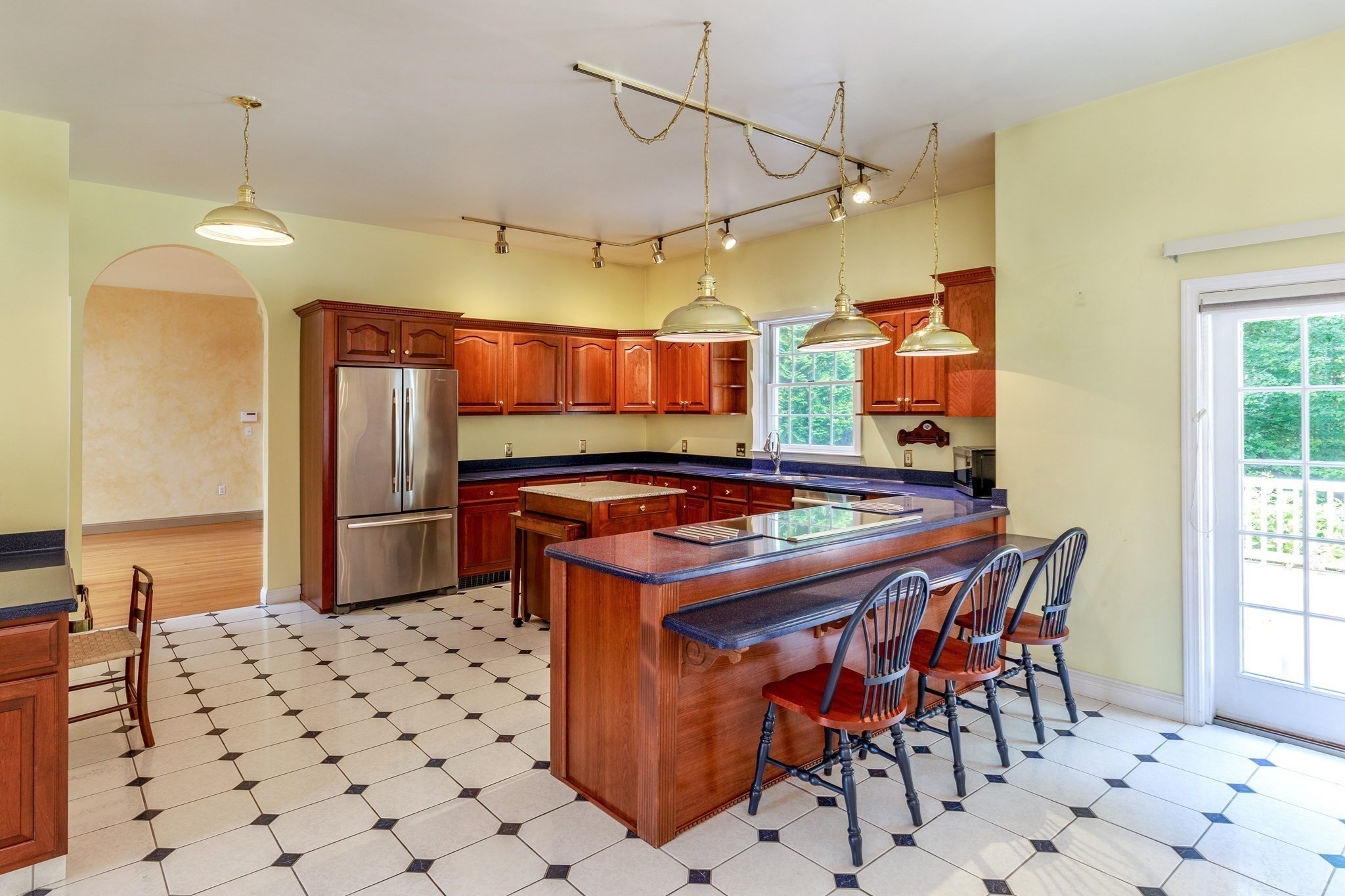 main property photo 5