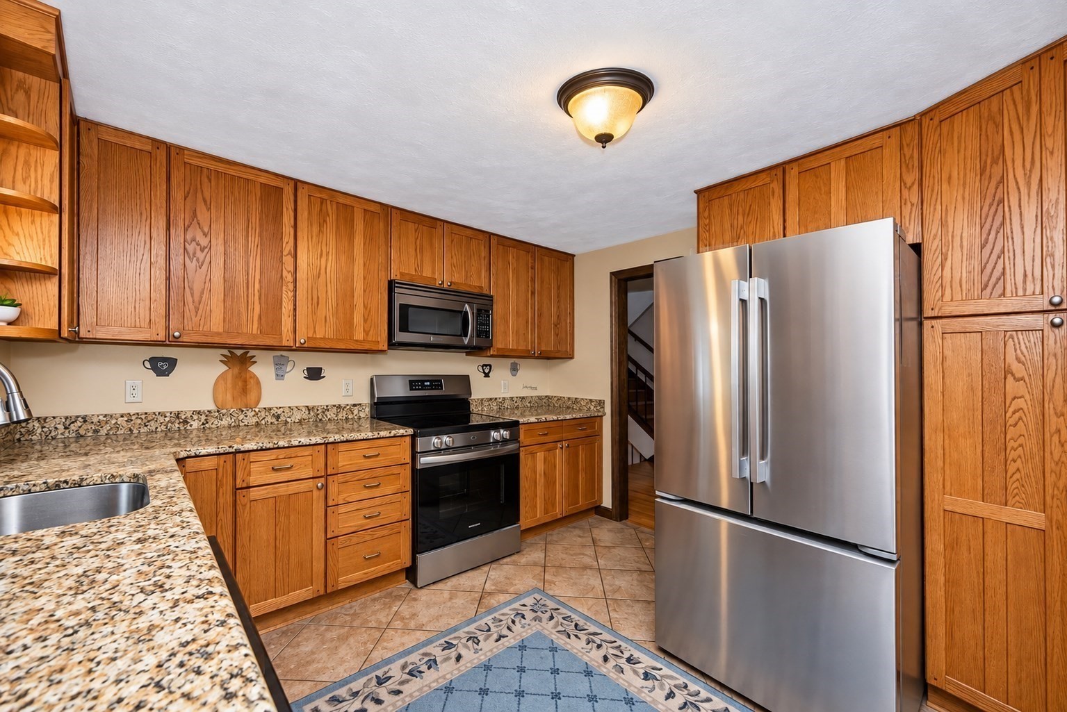 main property photo 7
