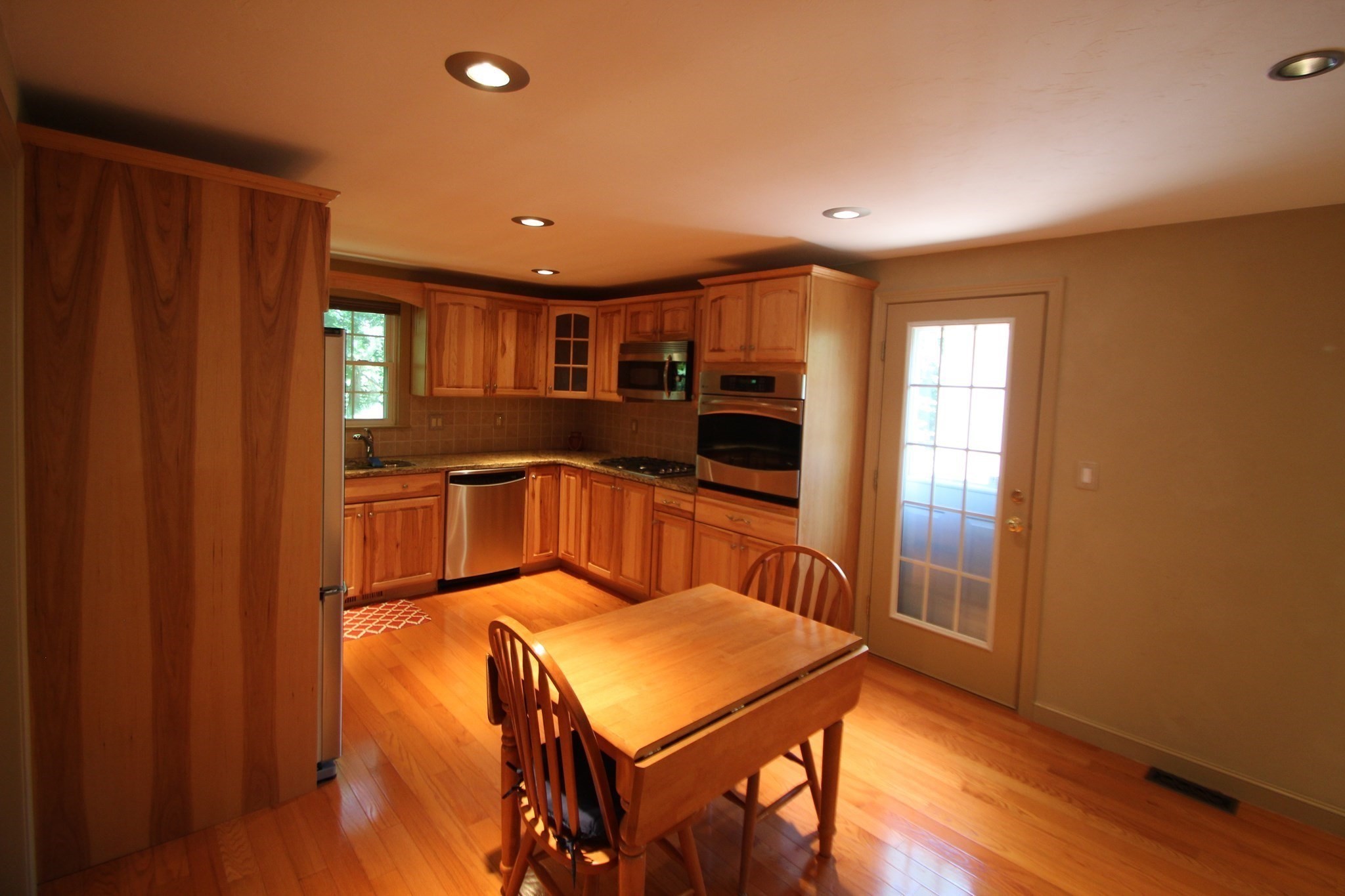 main property photo 20