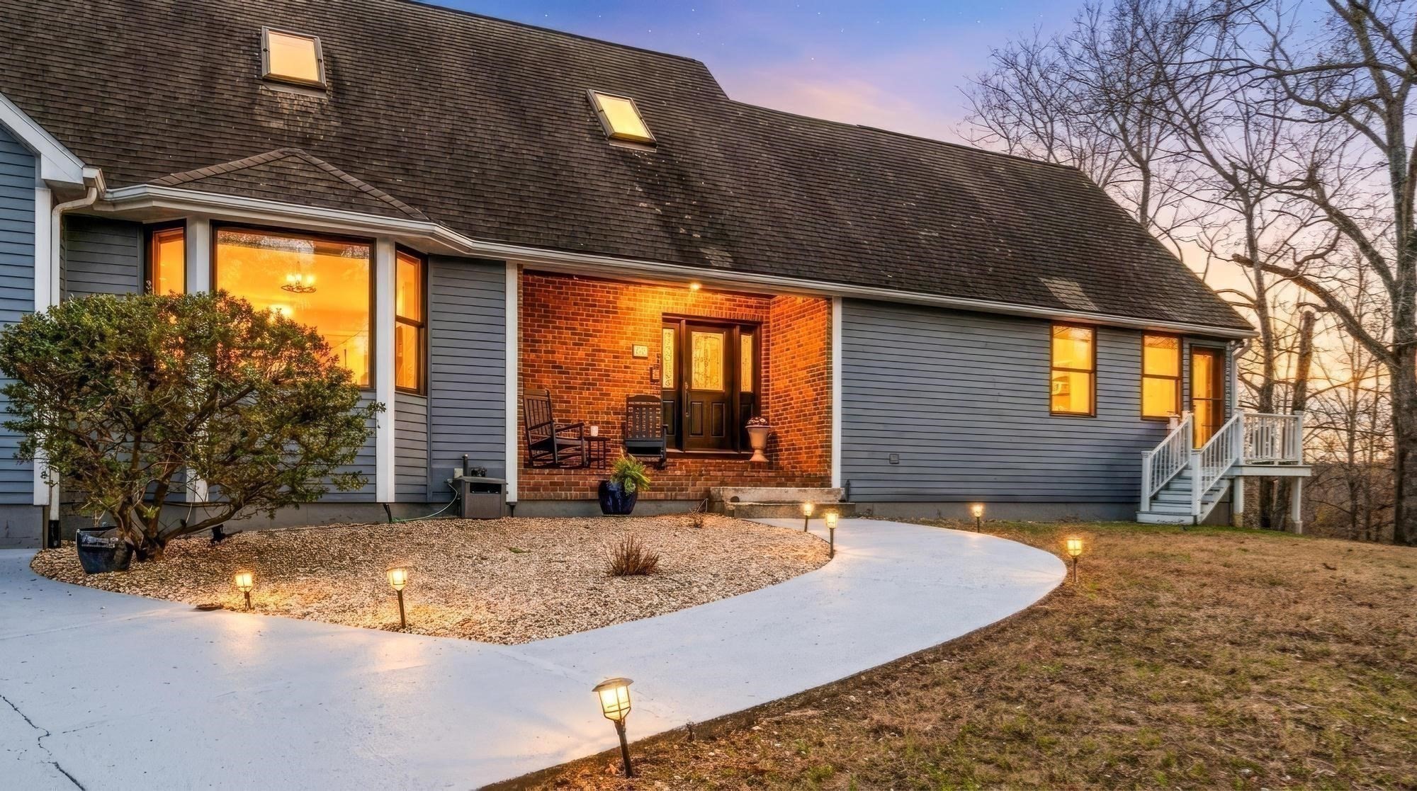main property photo 39