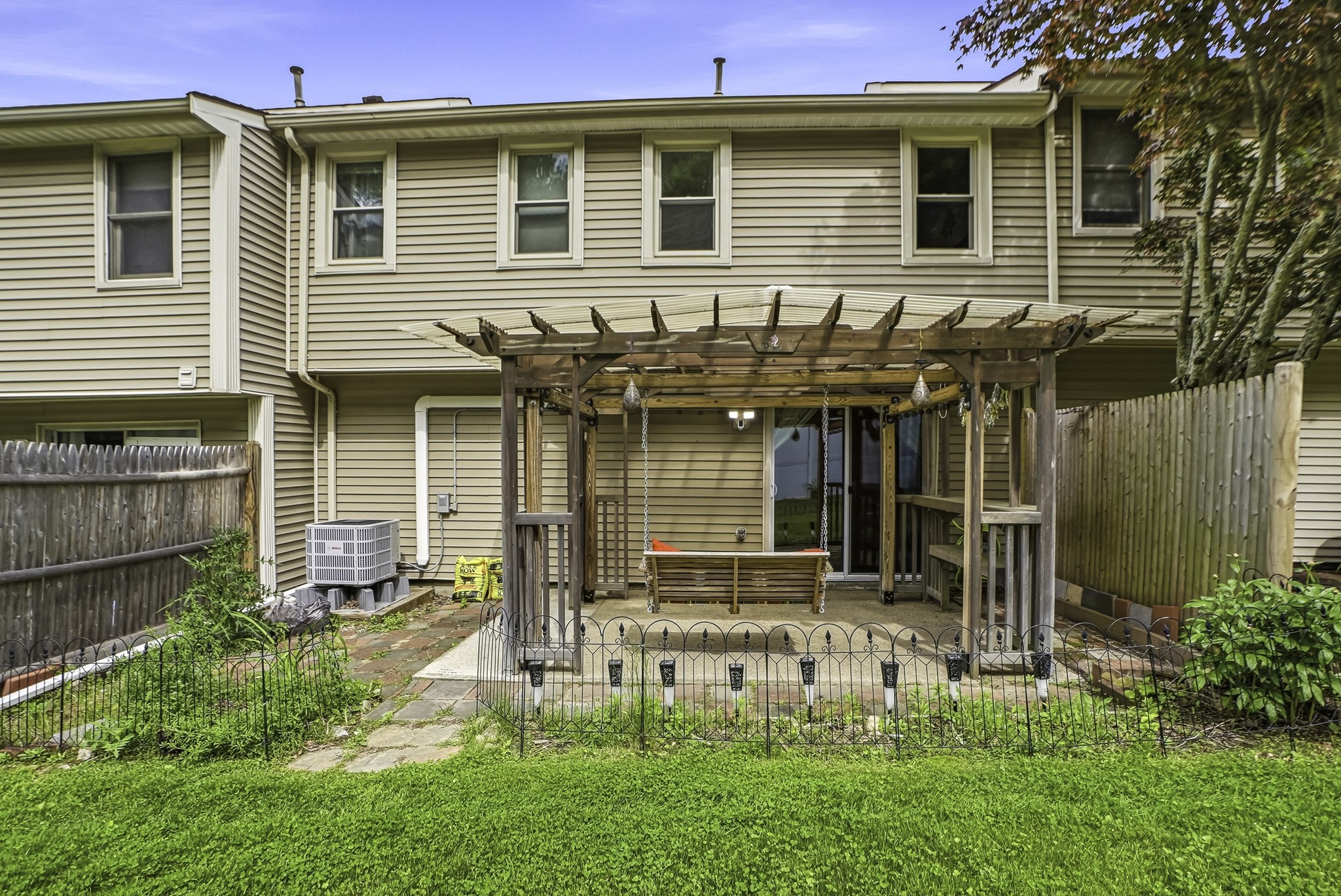 main property photo 37