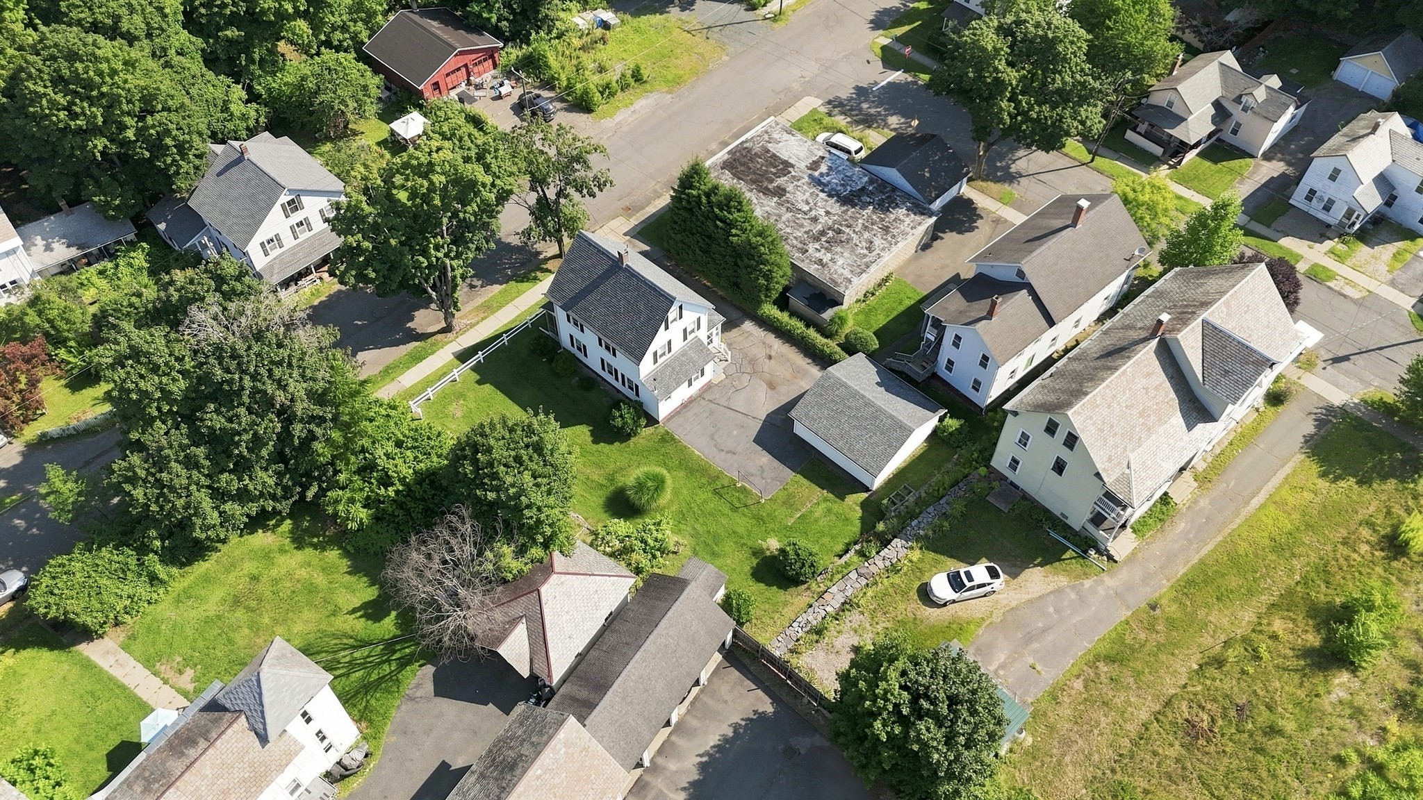 main property photo 31