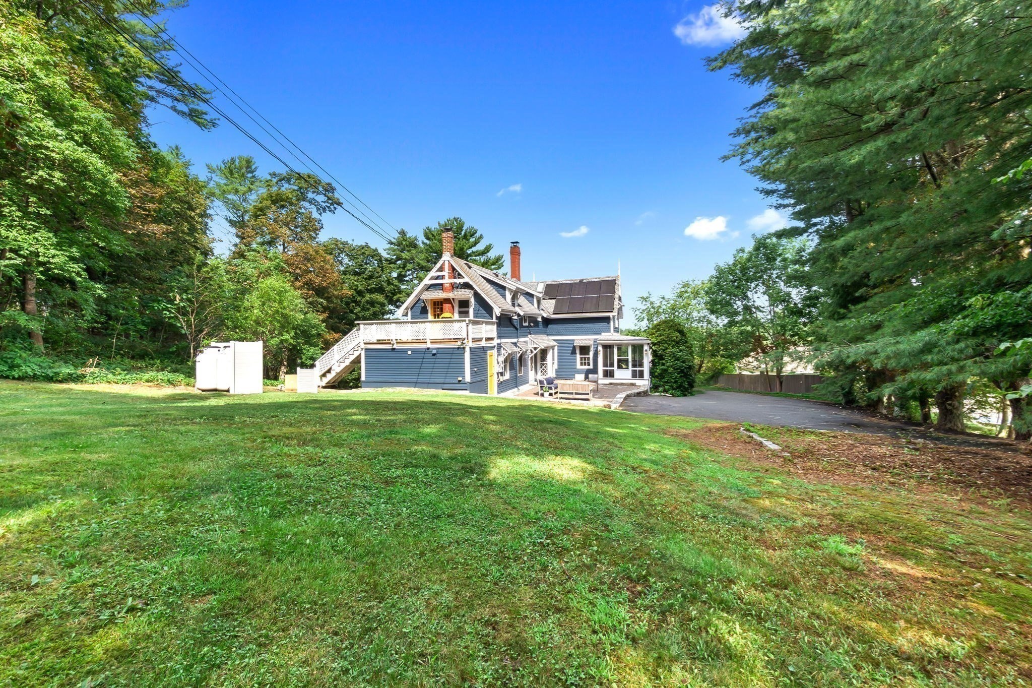 main property photo 40
