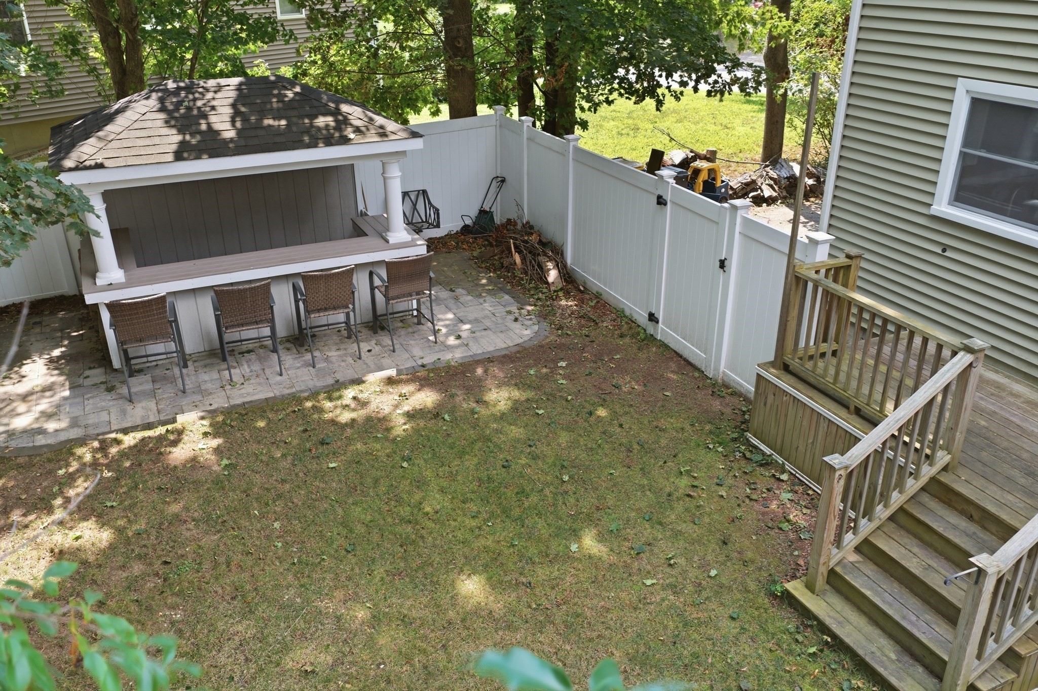 main property photo 21