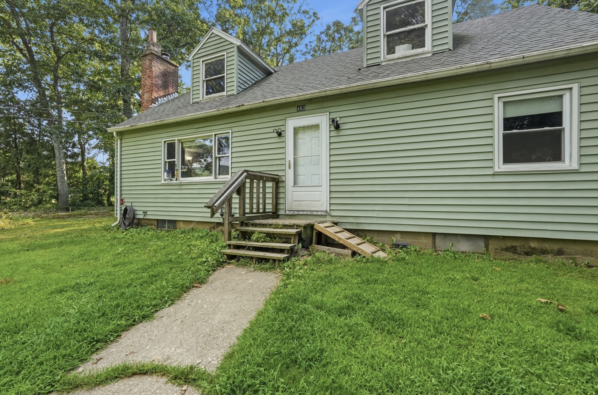 main property photo 3