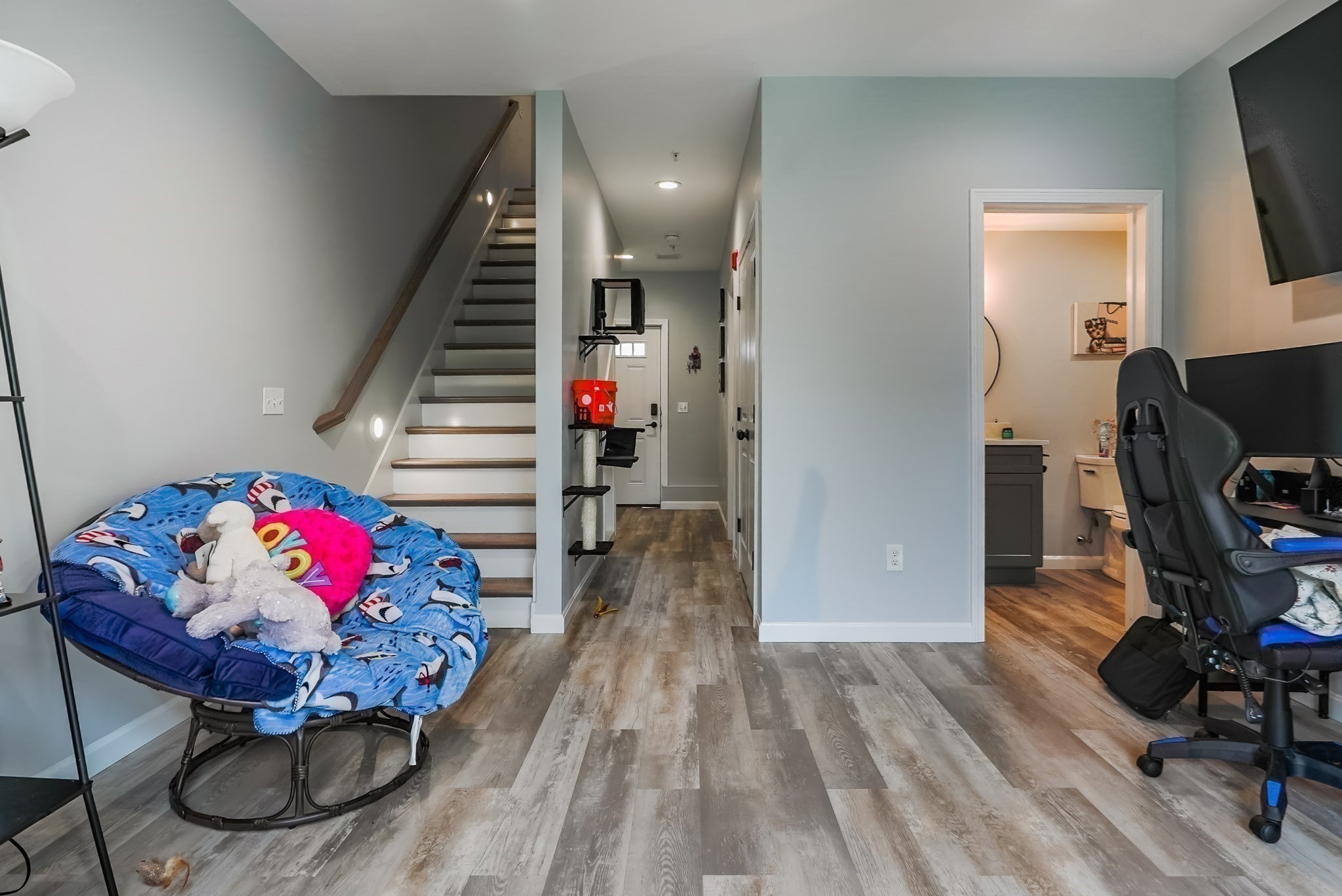 main property photo 15