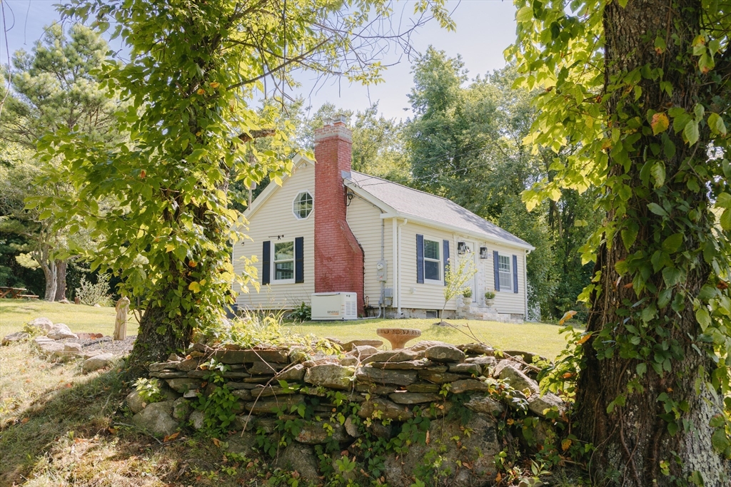 main property photo 23